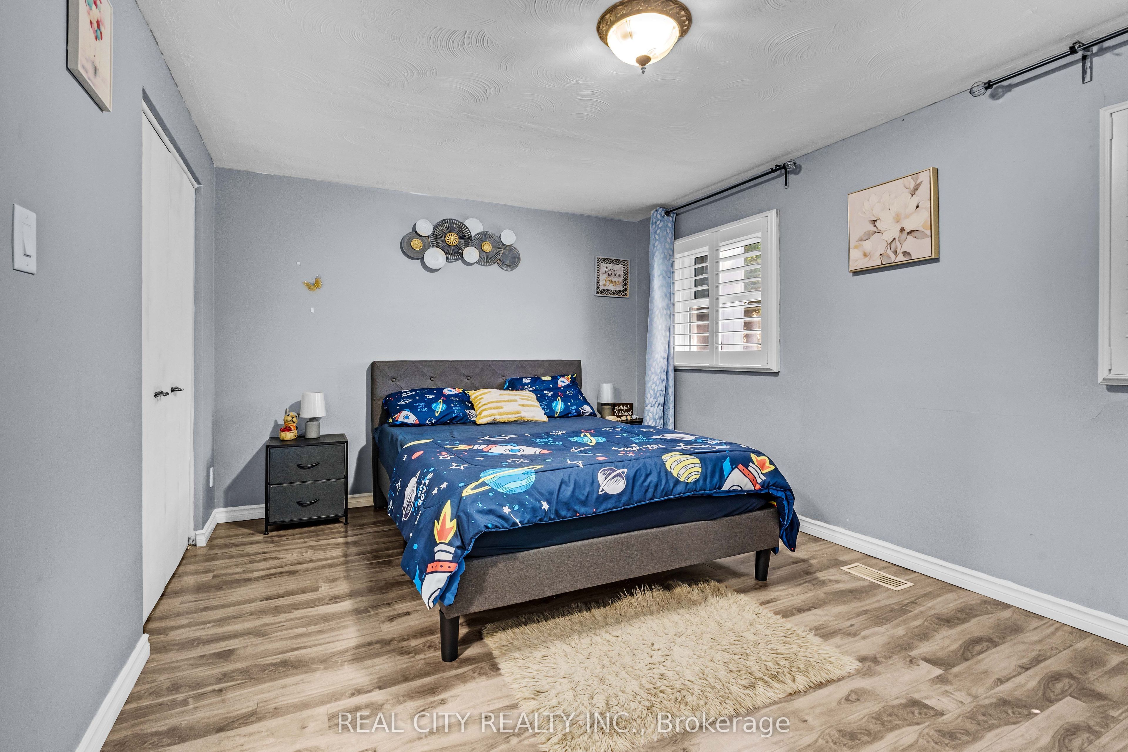 273 Elgin Street 53 Property Photo 15