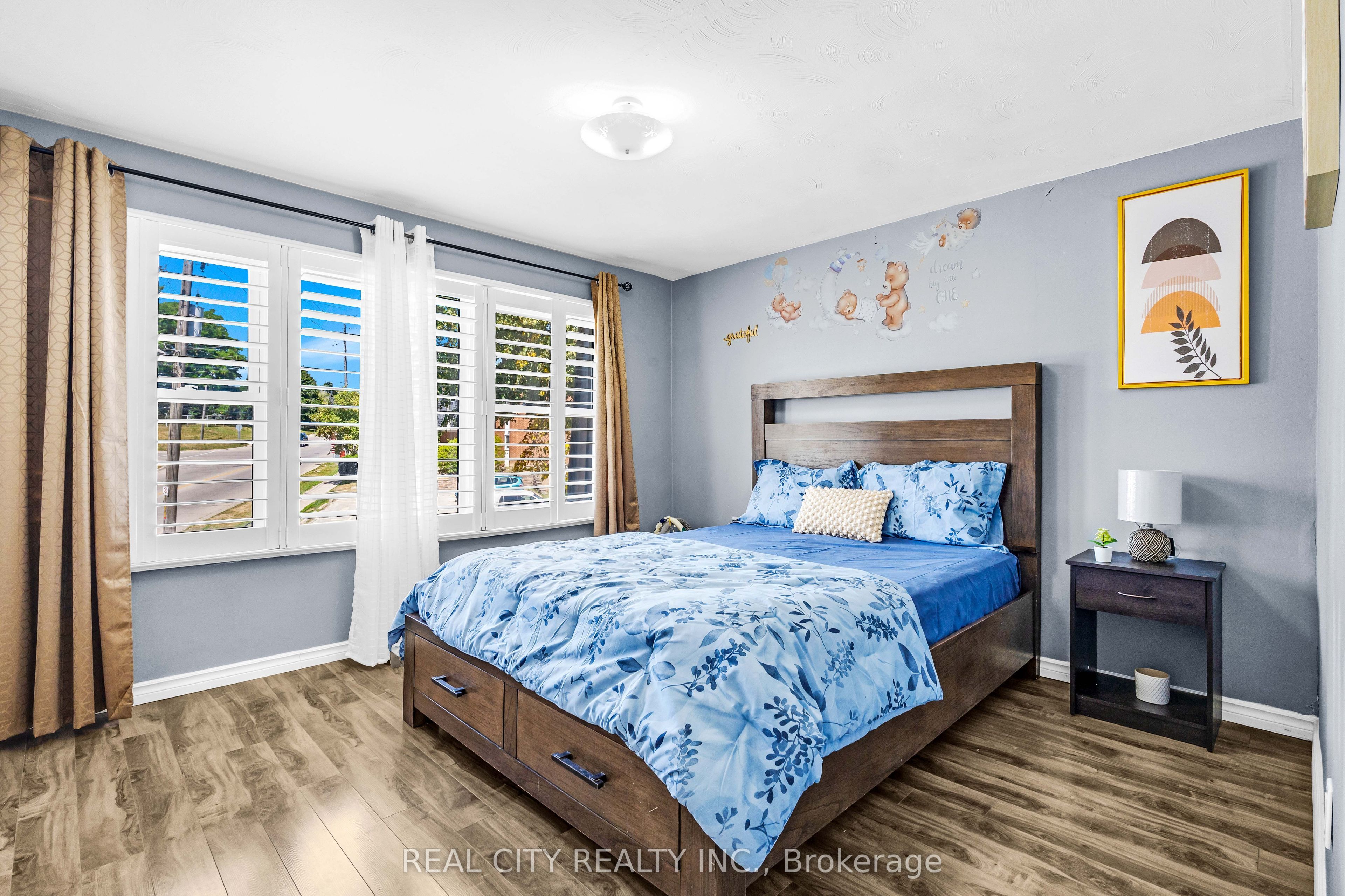 273 Elgin Street 53 Property Photo 18