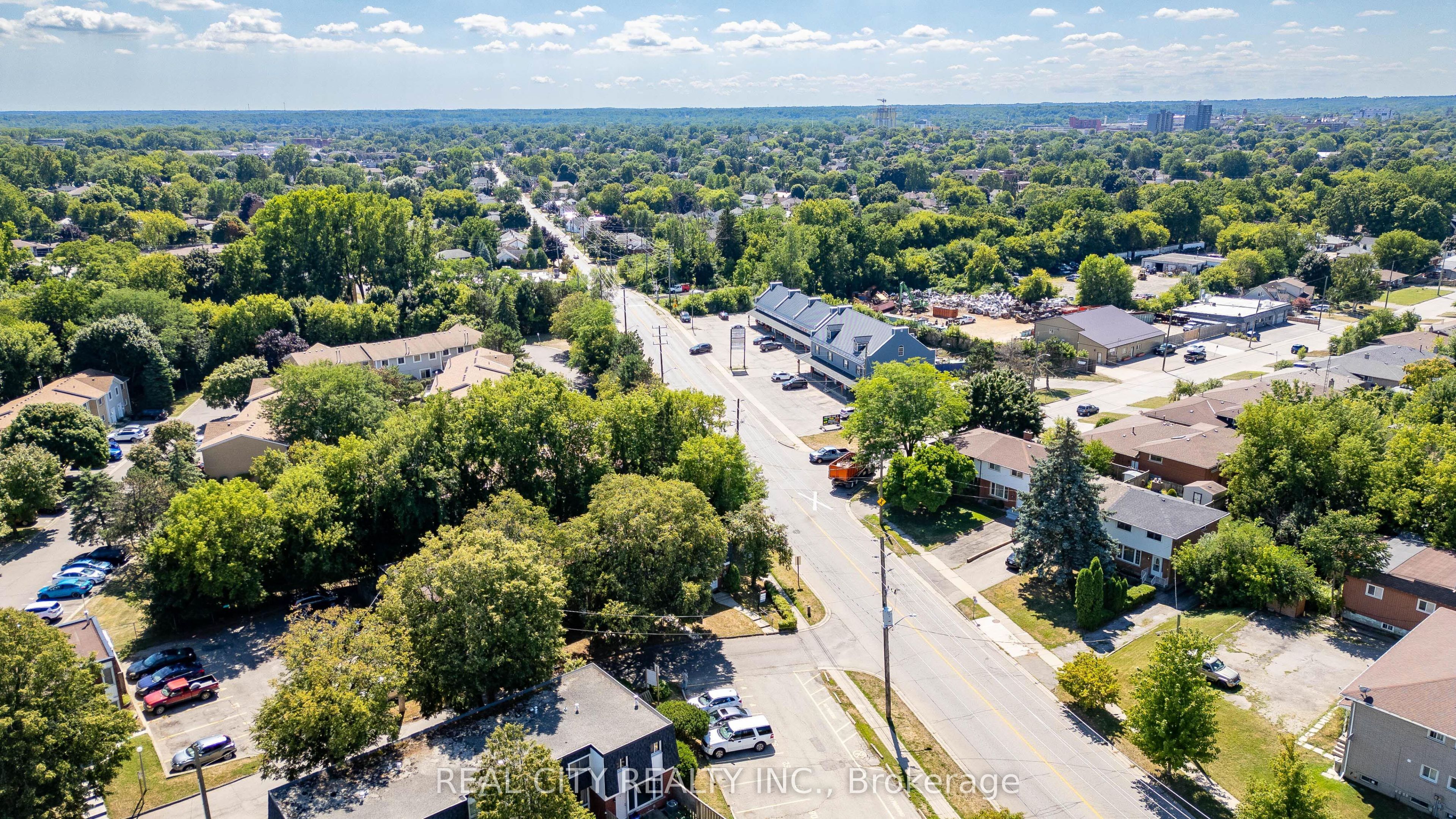 273 Elgin Street 53 Property Photo 32