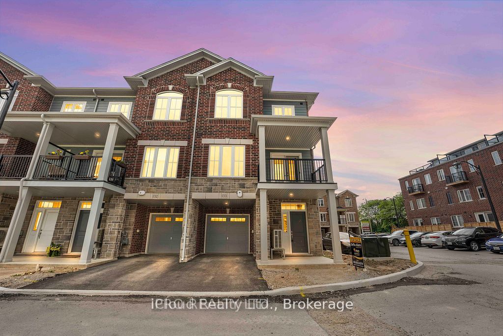 677 Park Road N 133 Property Photo 1