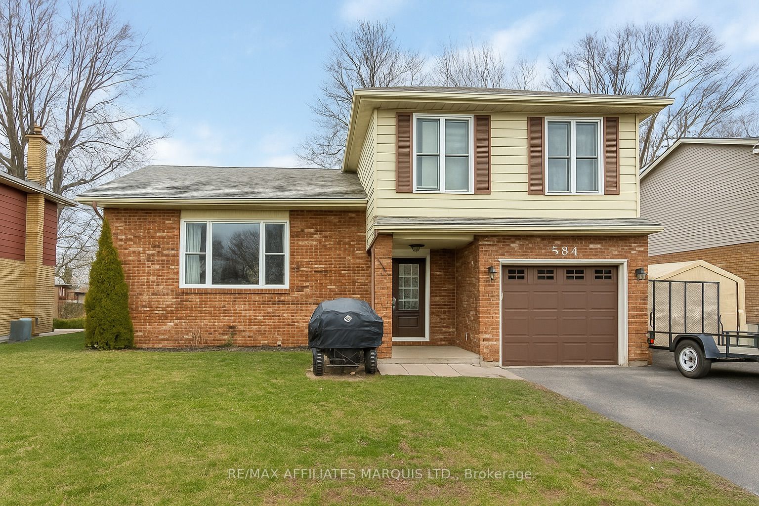 584 Kirkwood Street Property Photo 1