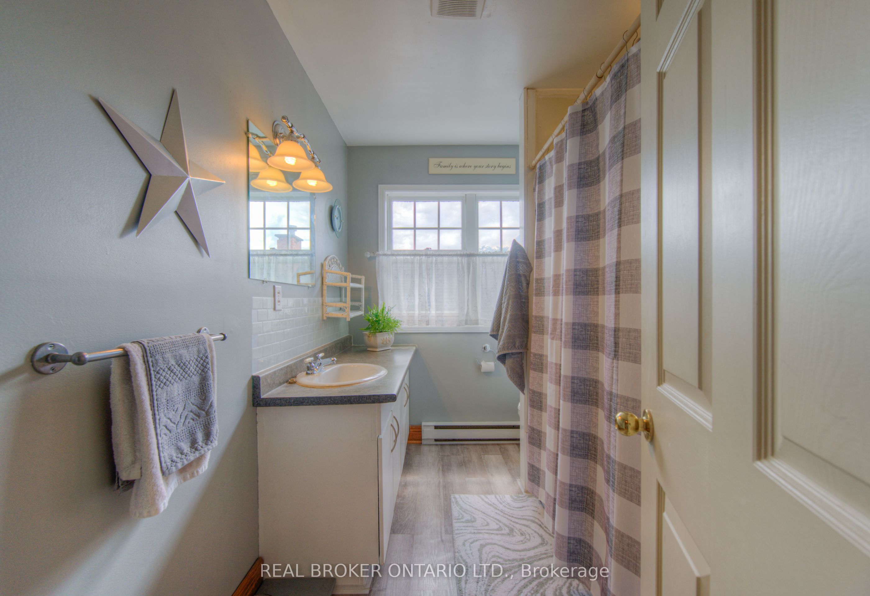 138 Forest Road Property Photo 20