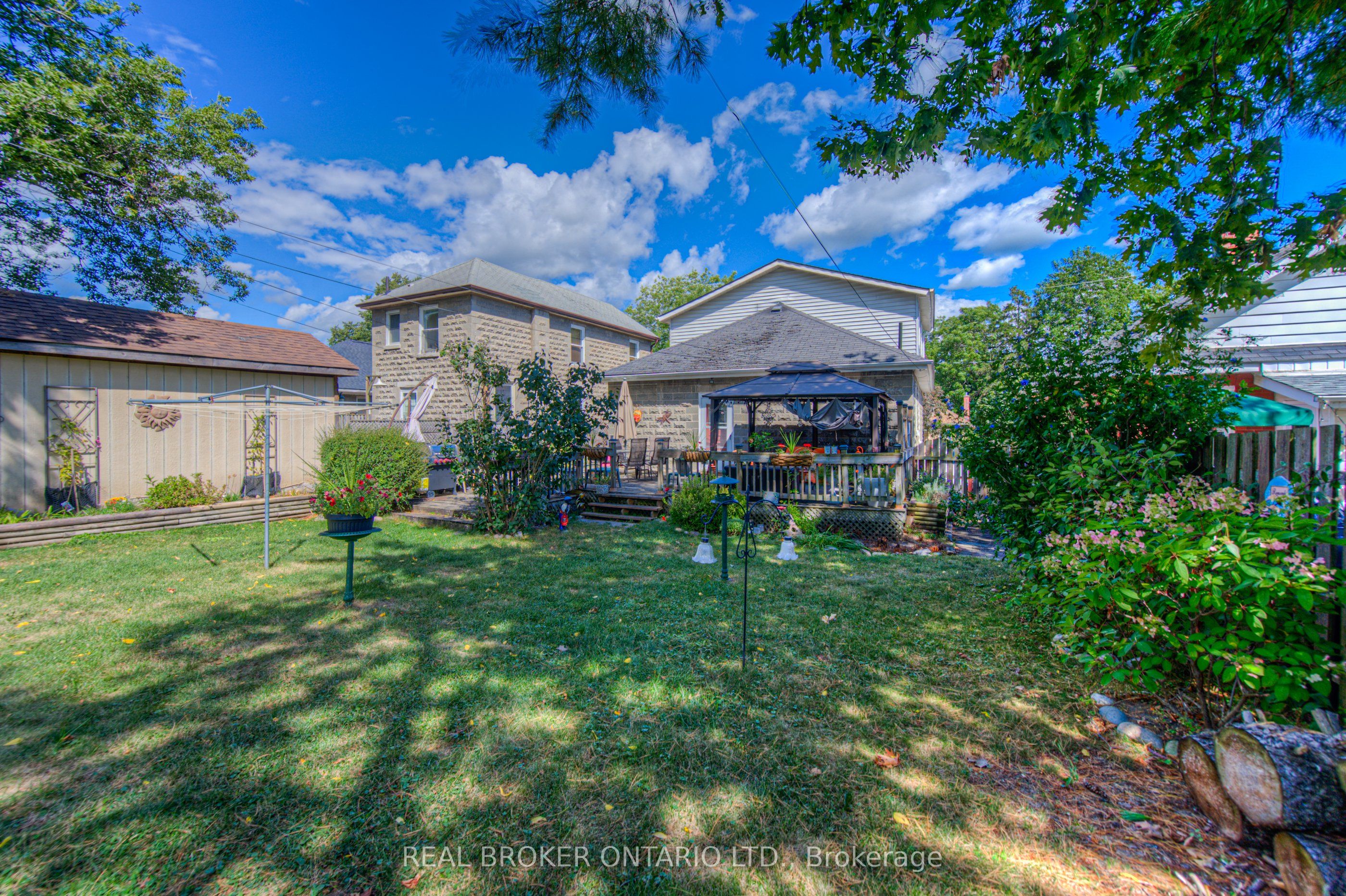 138 Forest Road Property Photo 22