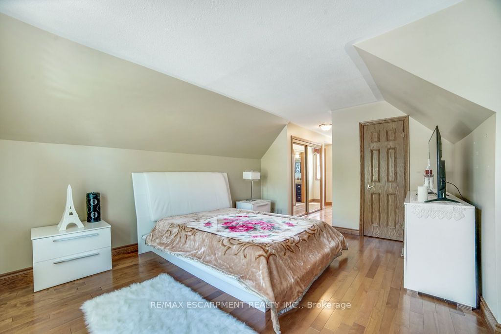 9 Lamb Court Property Photo 26