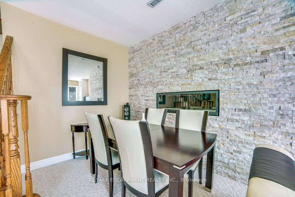 9 Lamb Court Property Photo 38