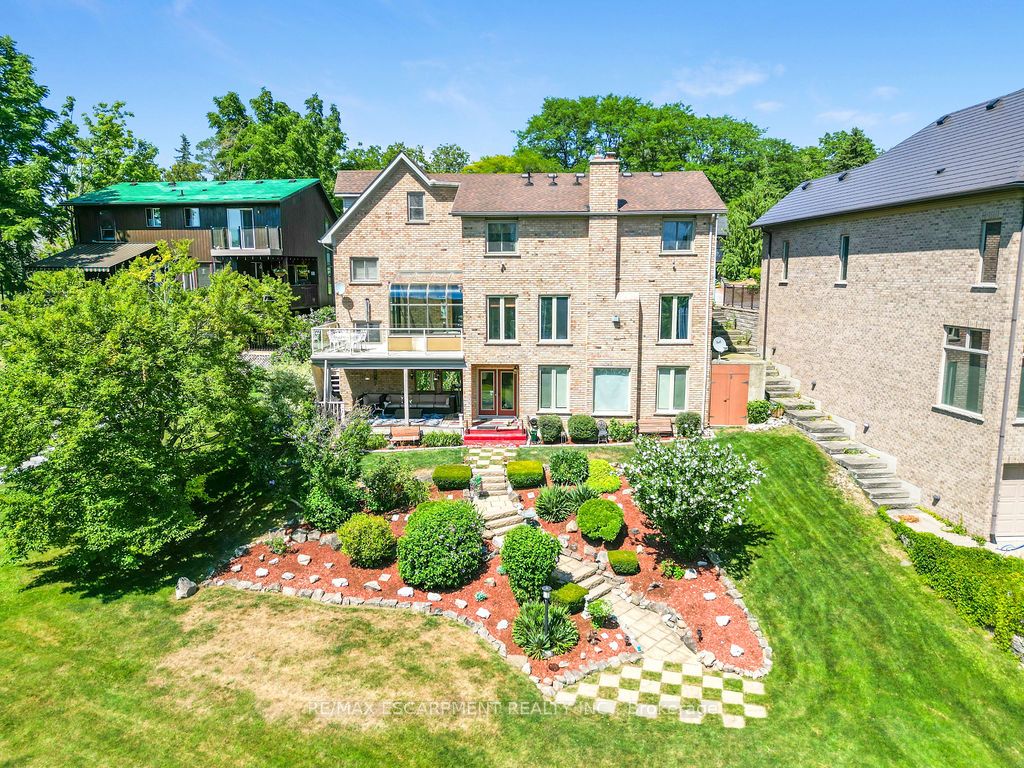 9 Lamb Court Property Photo 45