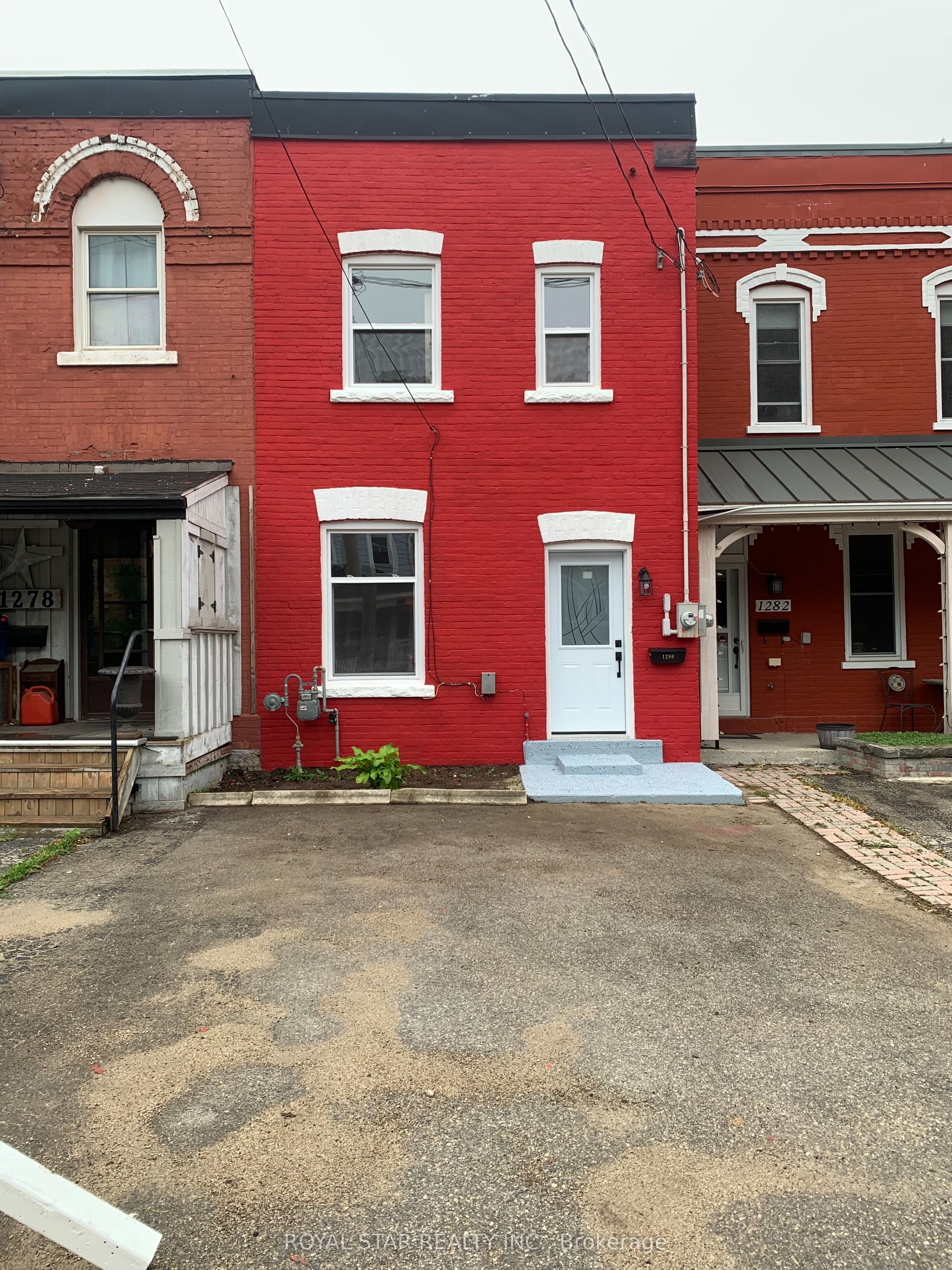 1280 4th Avenue E Property Photo 1