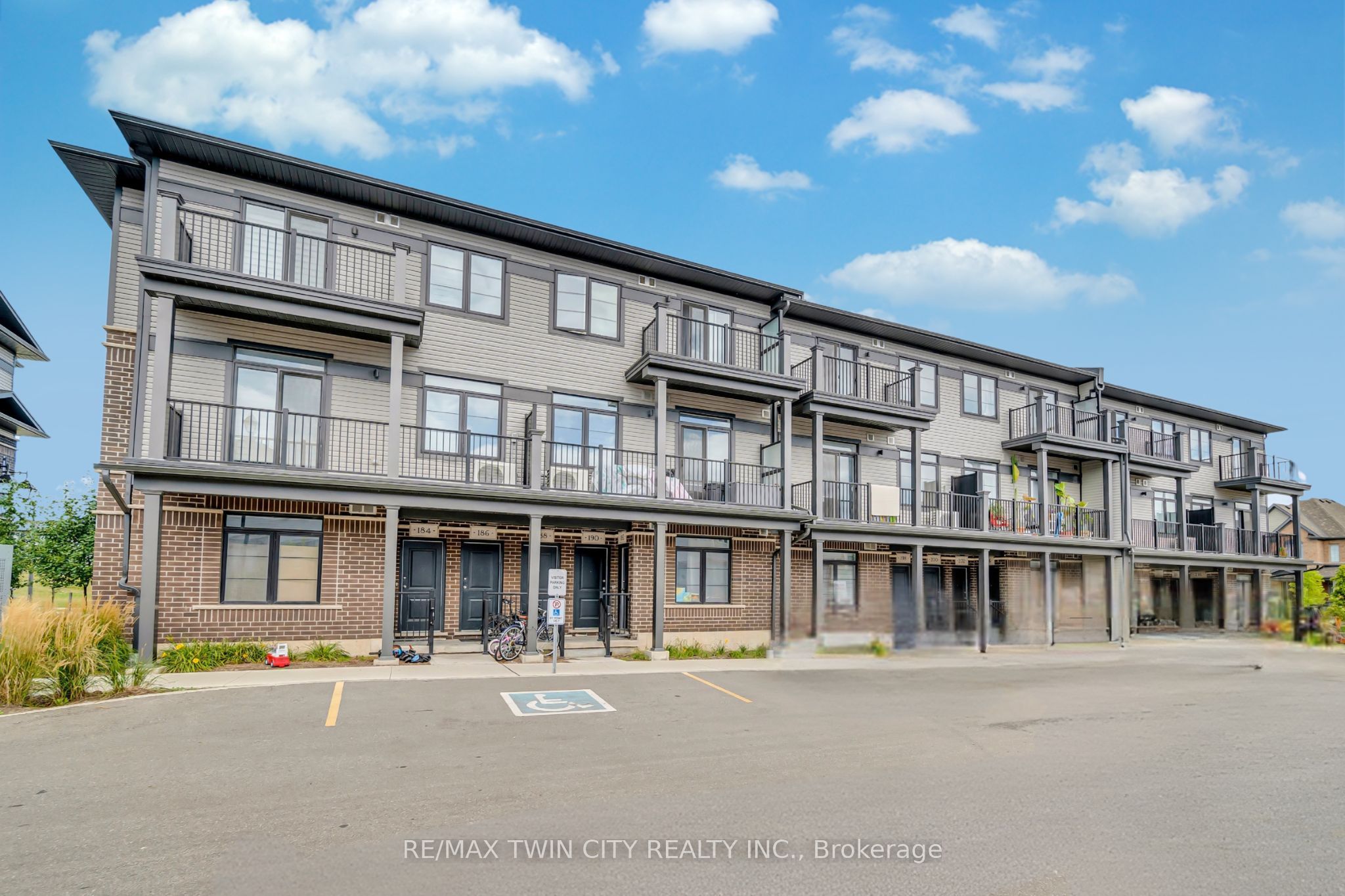 186 Wheat Lane Property Photo 1