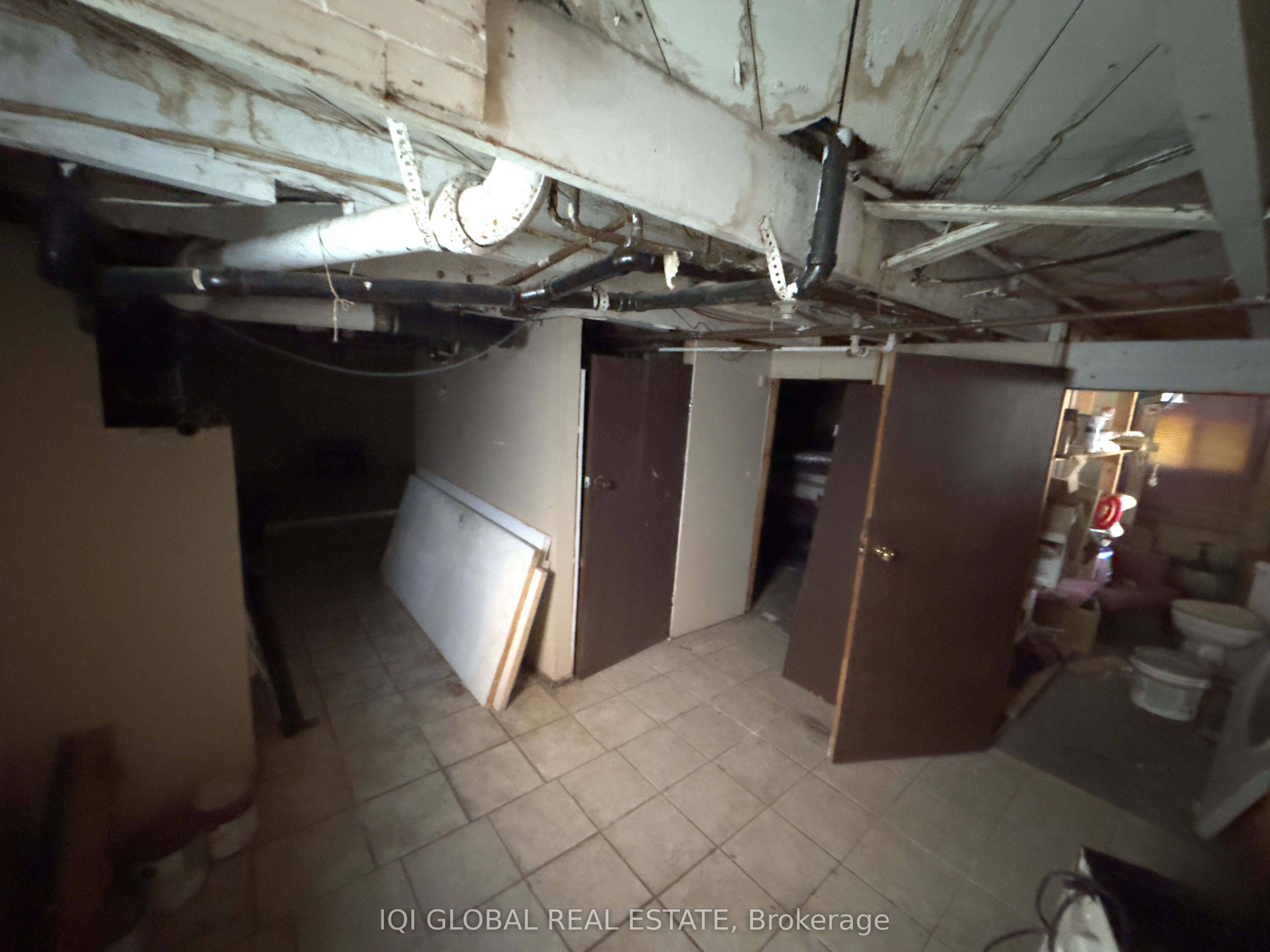 50 Forhan Street Property Photo 10