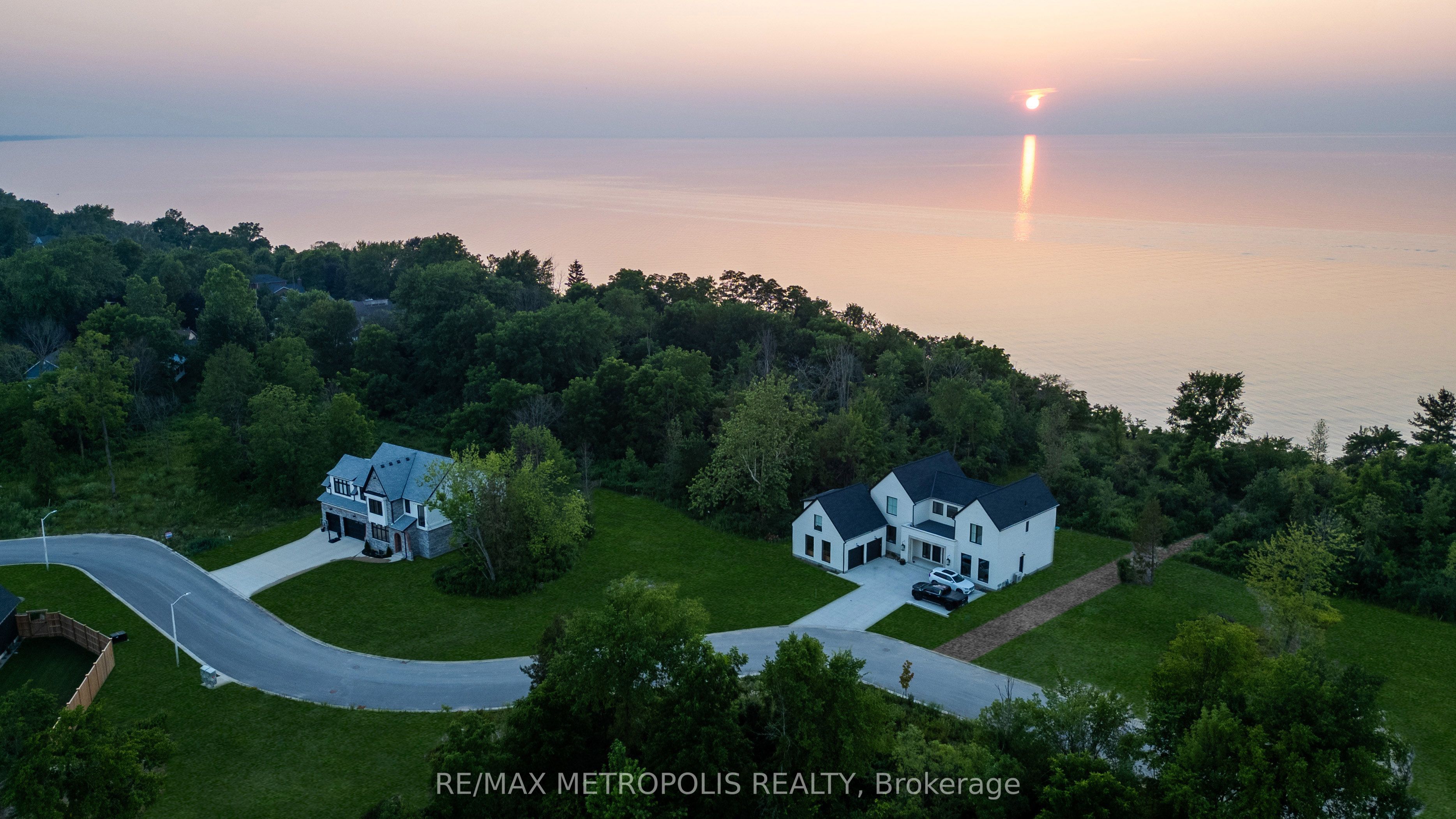 7077 Blue Coast Heights Property Photo 12