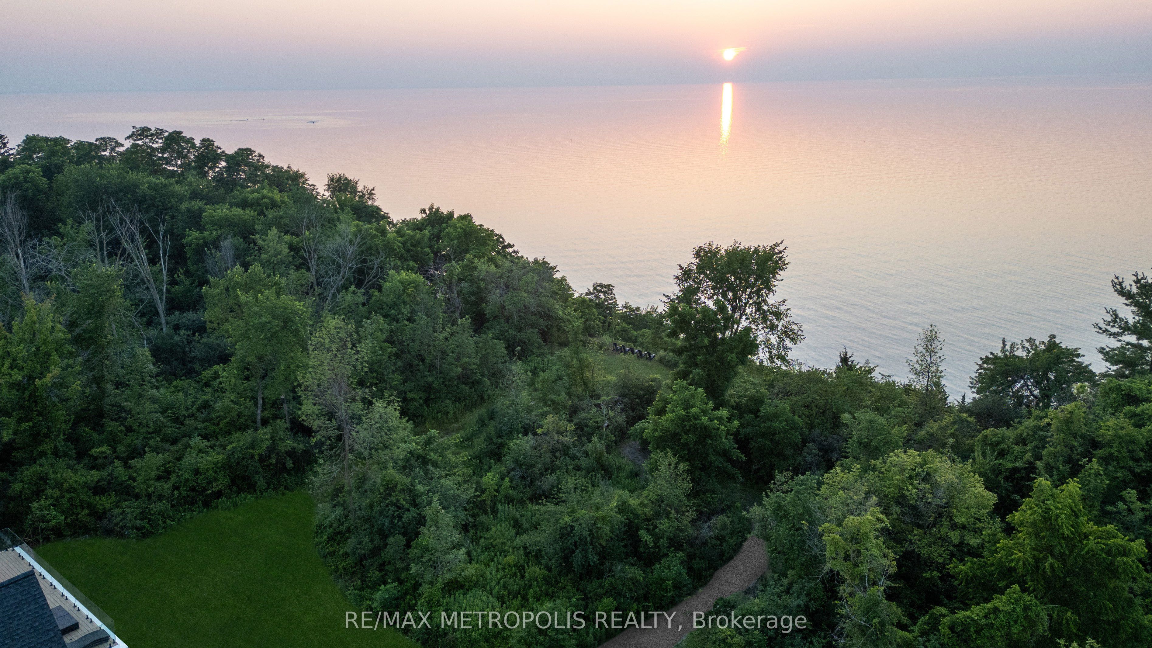 7077 Blue Coast Heights Property Photo 16