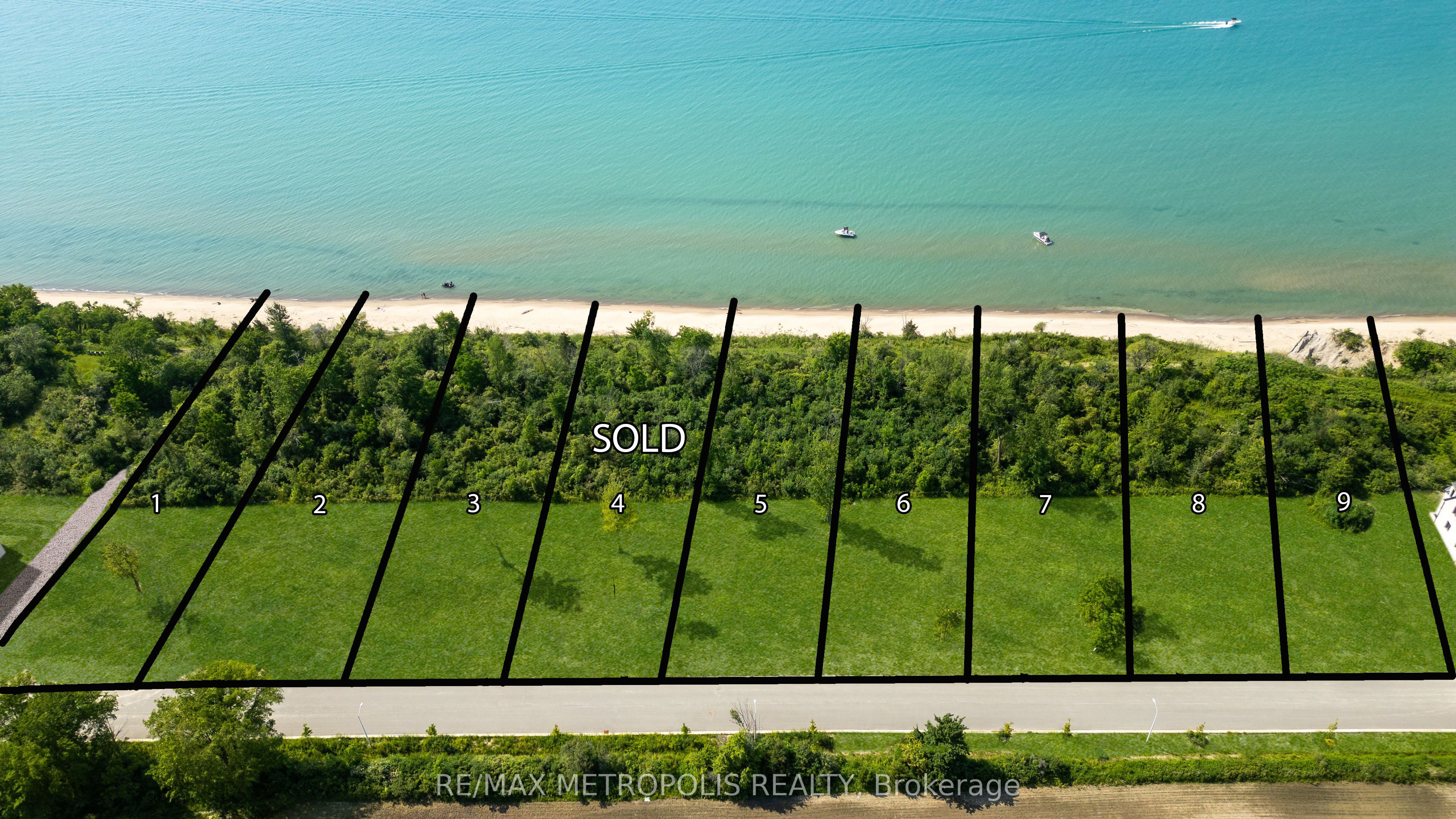 7069 Blue Coast Heights Property Photo 1
