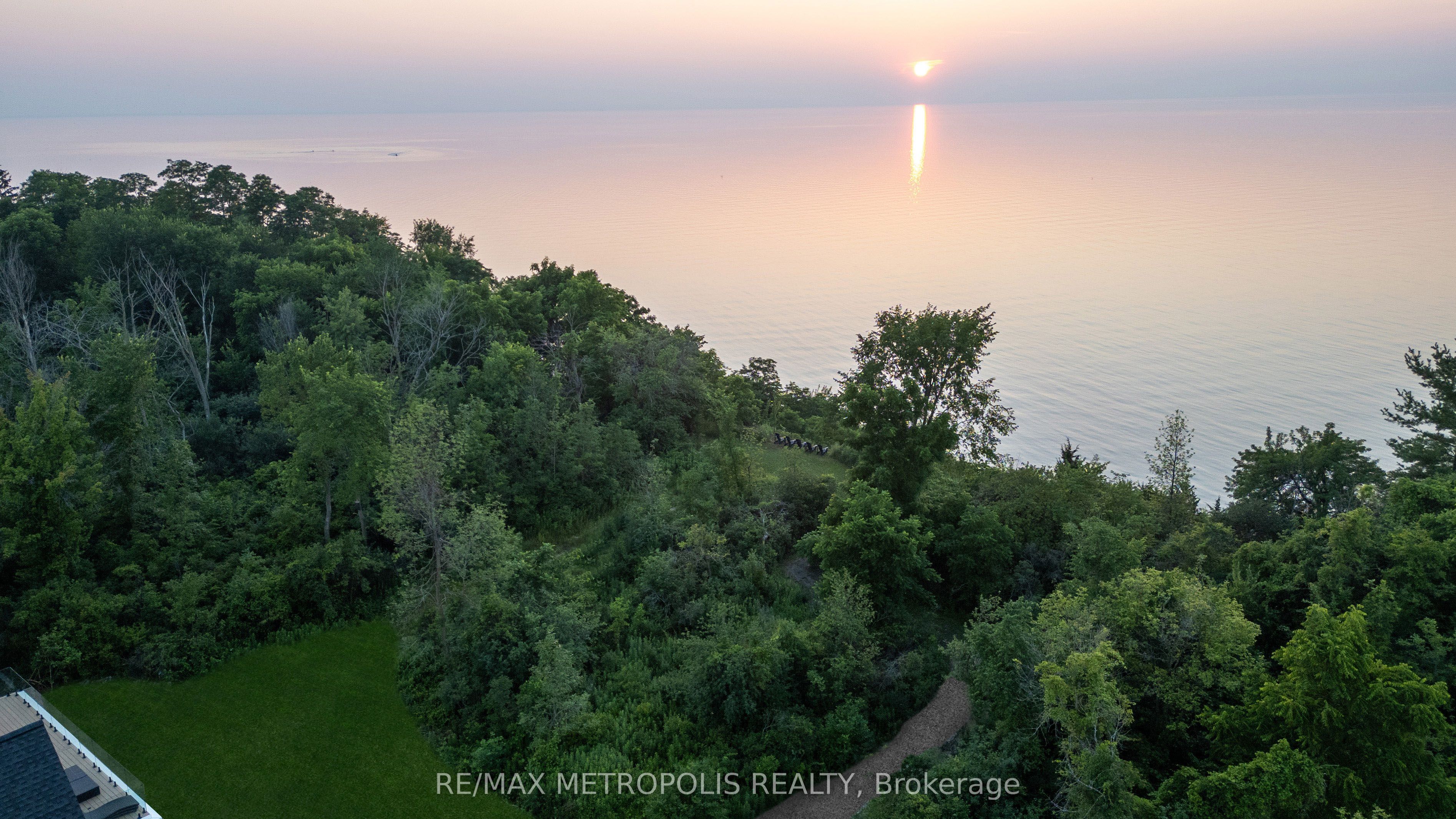 7057 Blue Coast Heights Property Photo 16