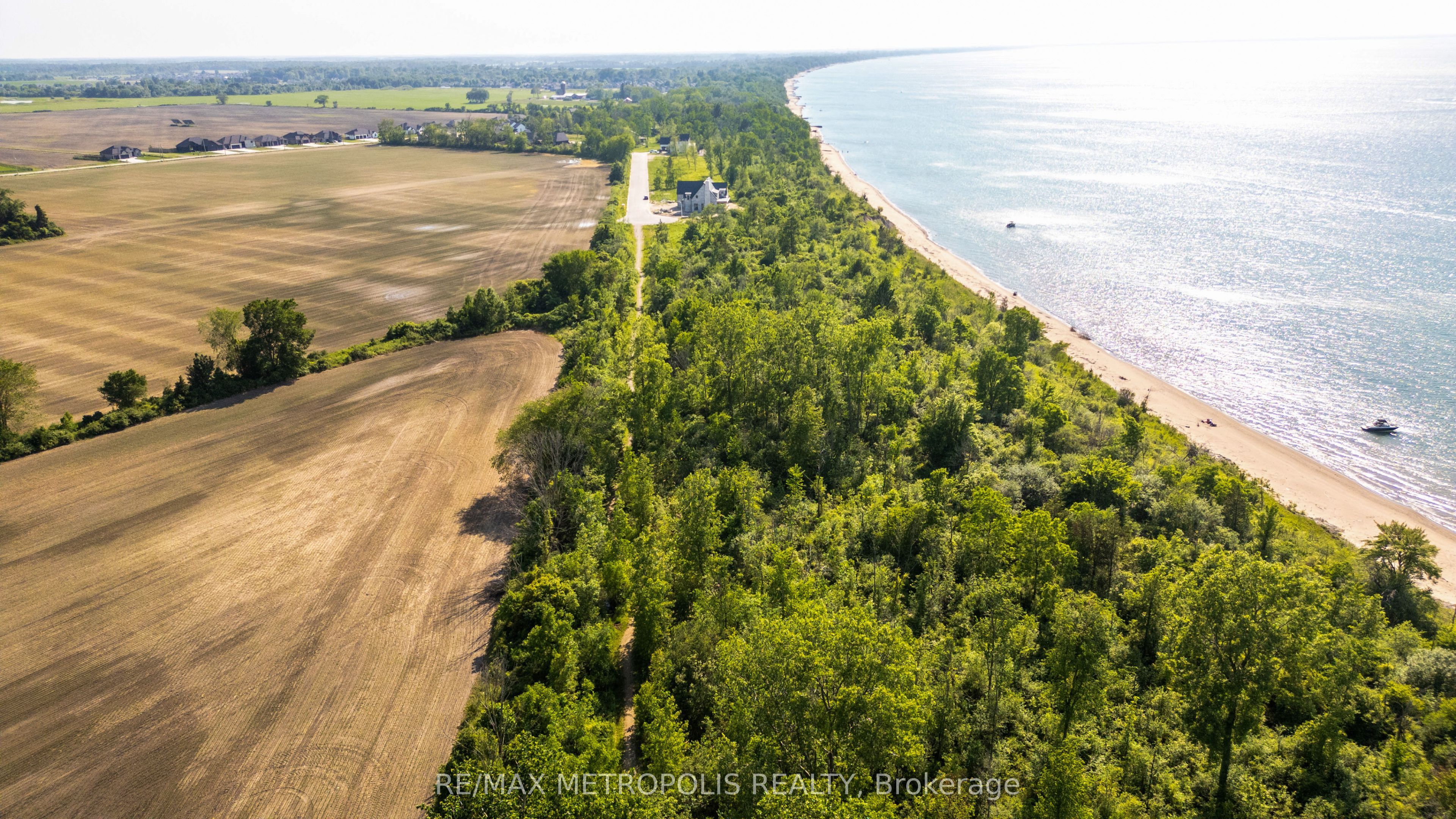 7057 Blue Coast Heights Property Photo 44