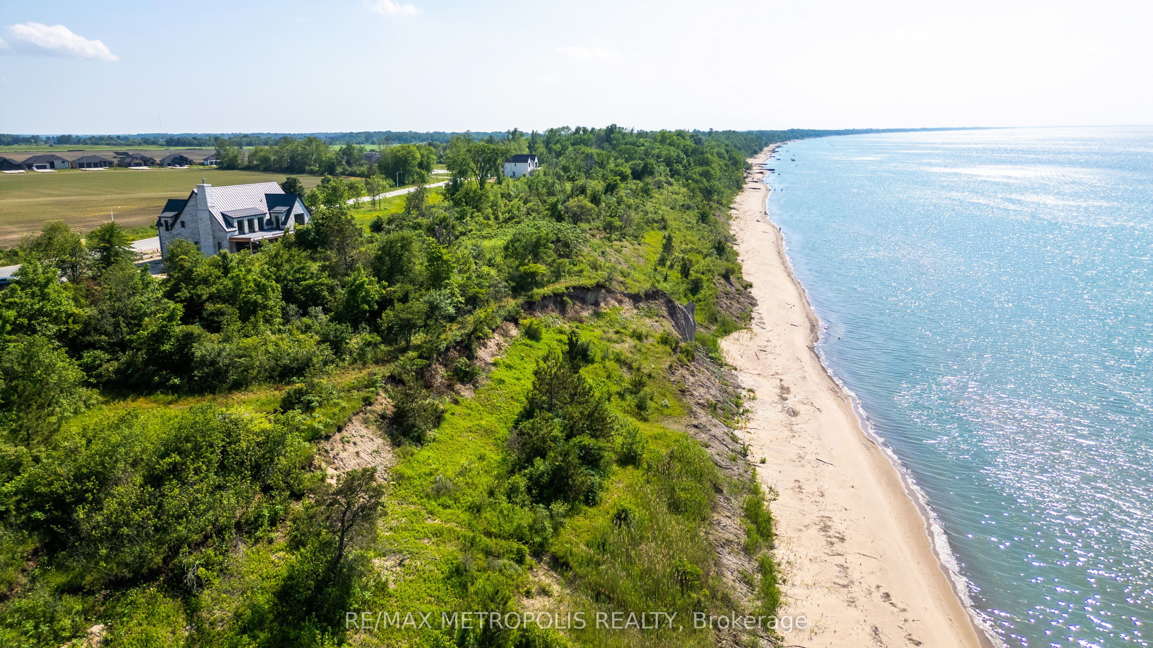 7057 Blue Coast Heights Property Photo 46