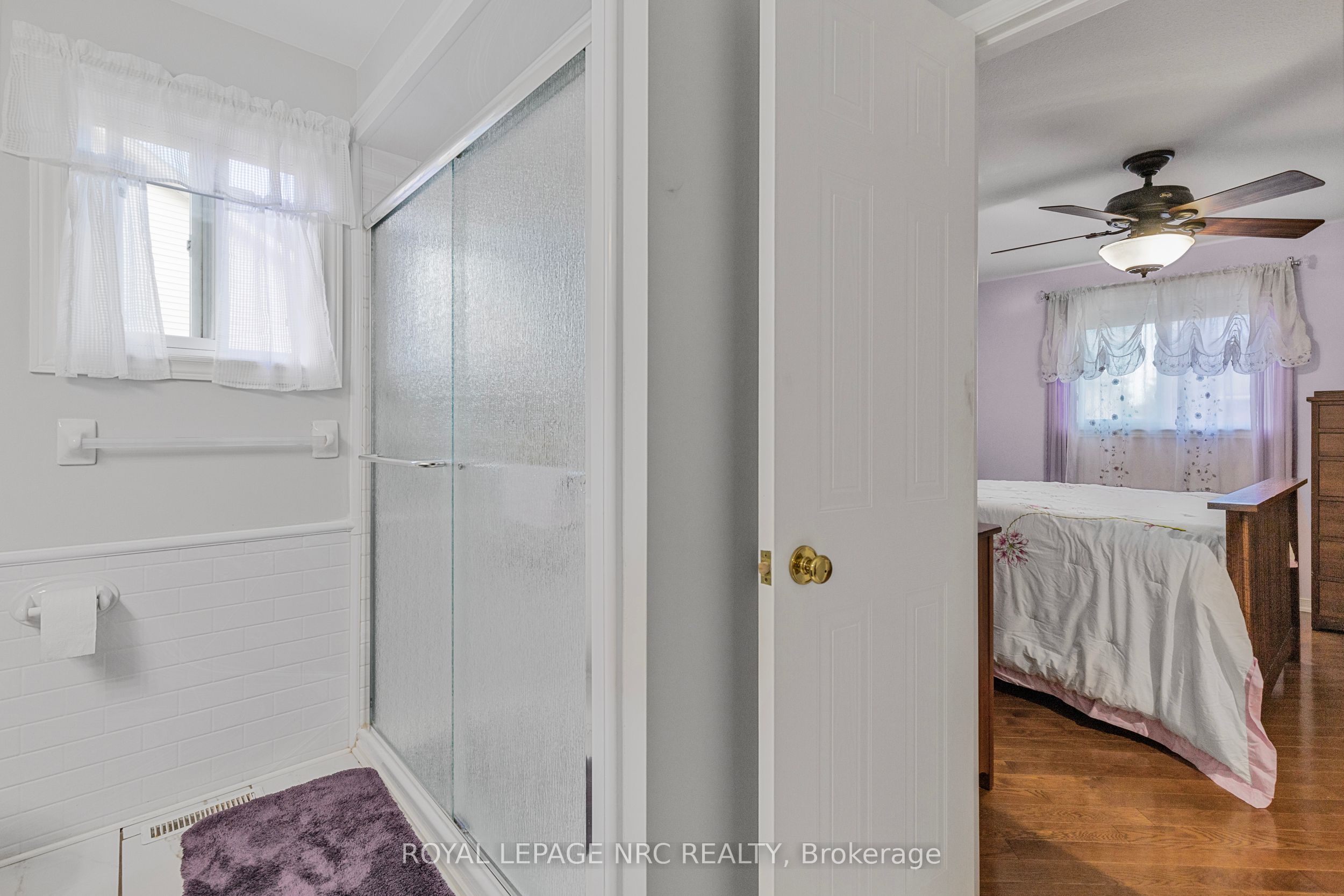 46 Foxhill Crescent Property Photo 16