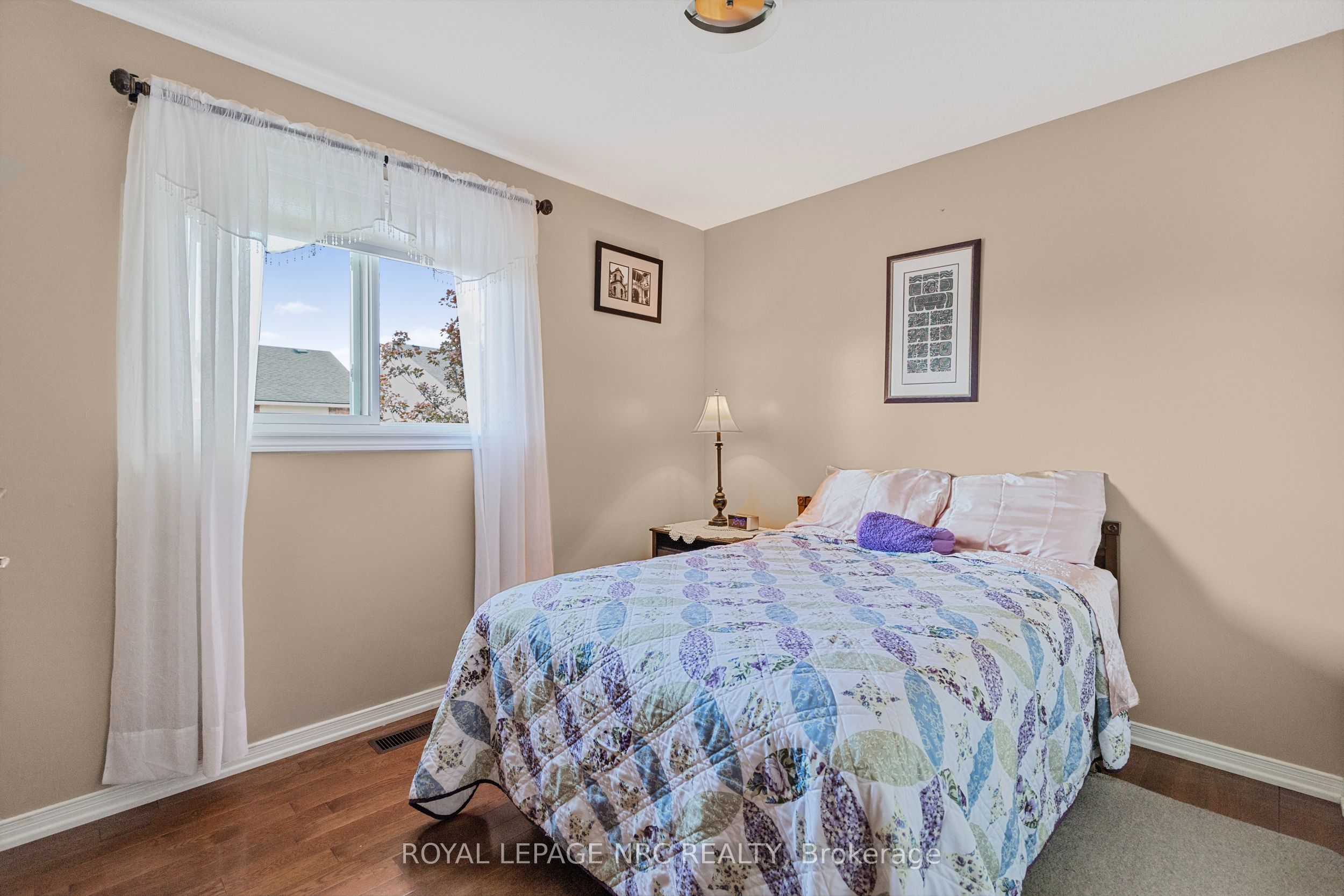 46 Foxhill Crescent Property Photo 19