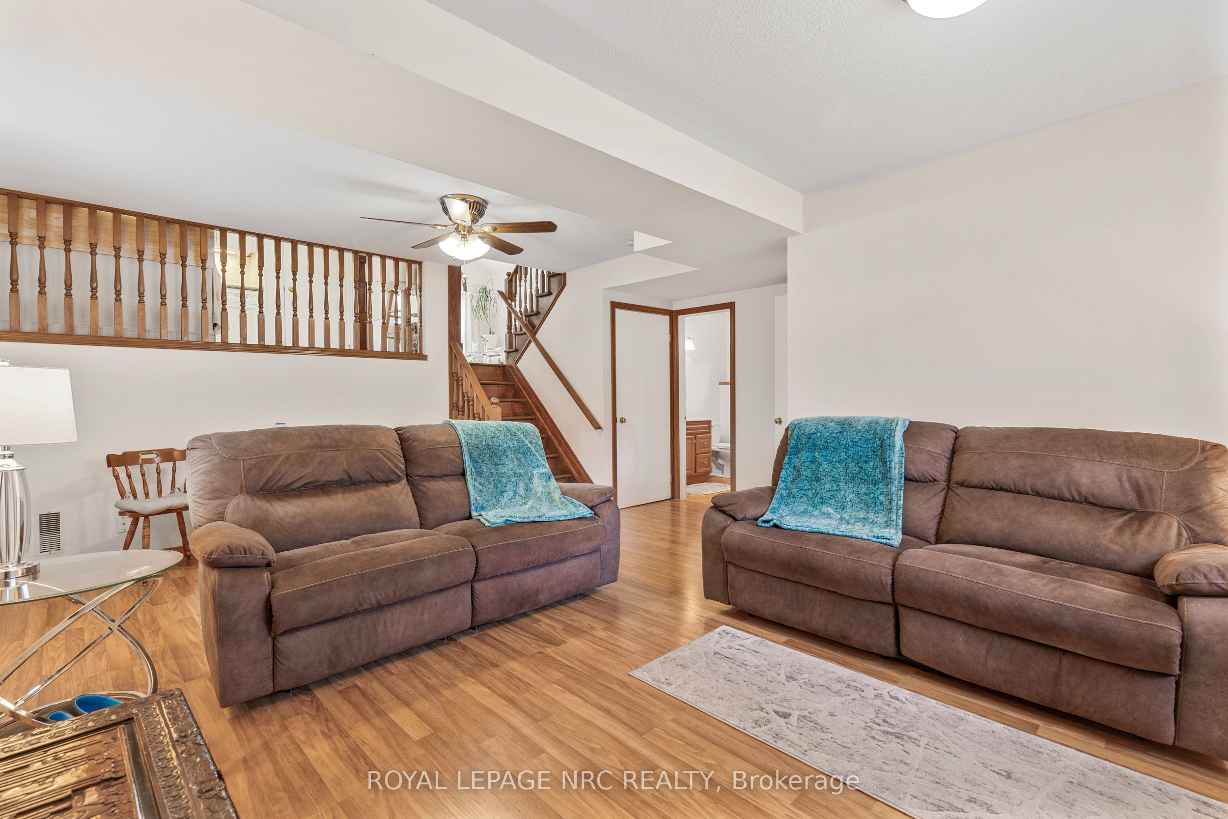 46 Foxhill Crescent Property Photo 23