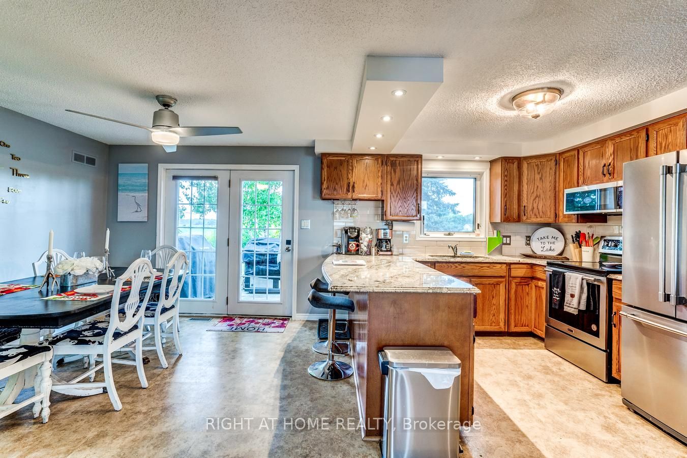 138 Starr Boulevard Property Photo 2