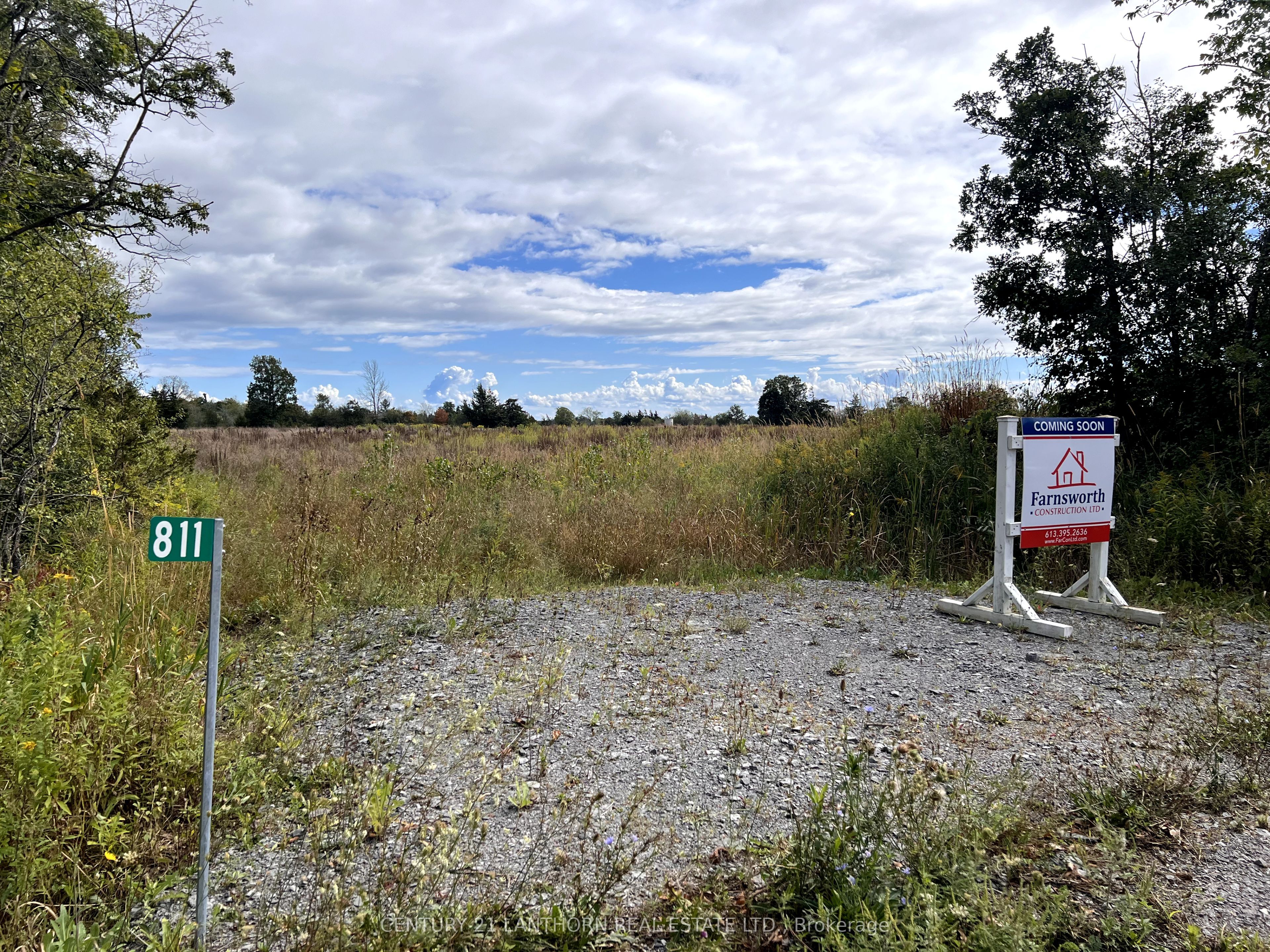 811 Black Road Property Photo 1