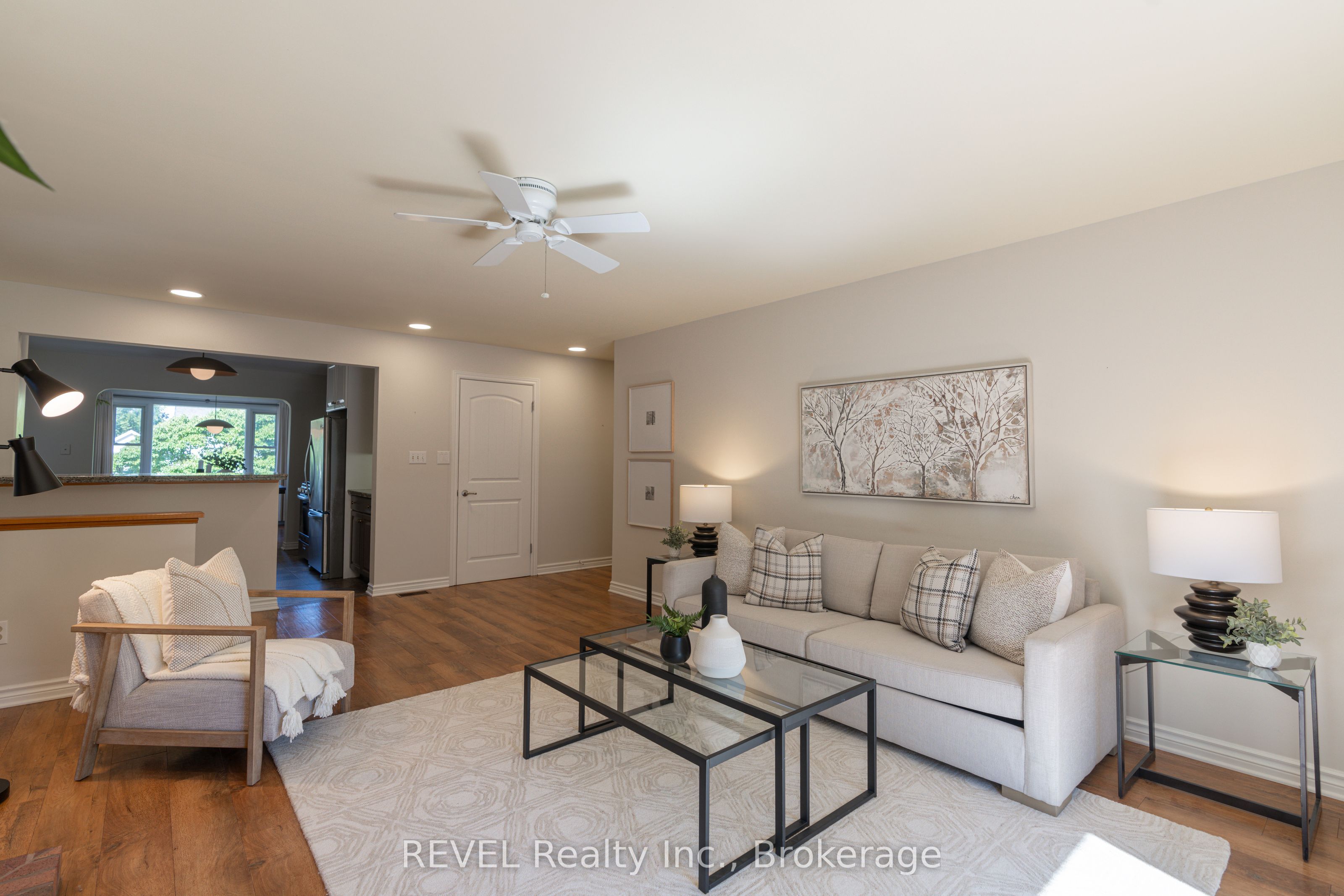 522 Mississagua Street Property Photo 15