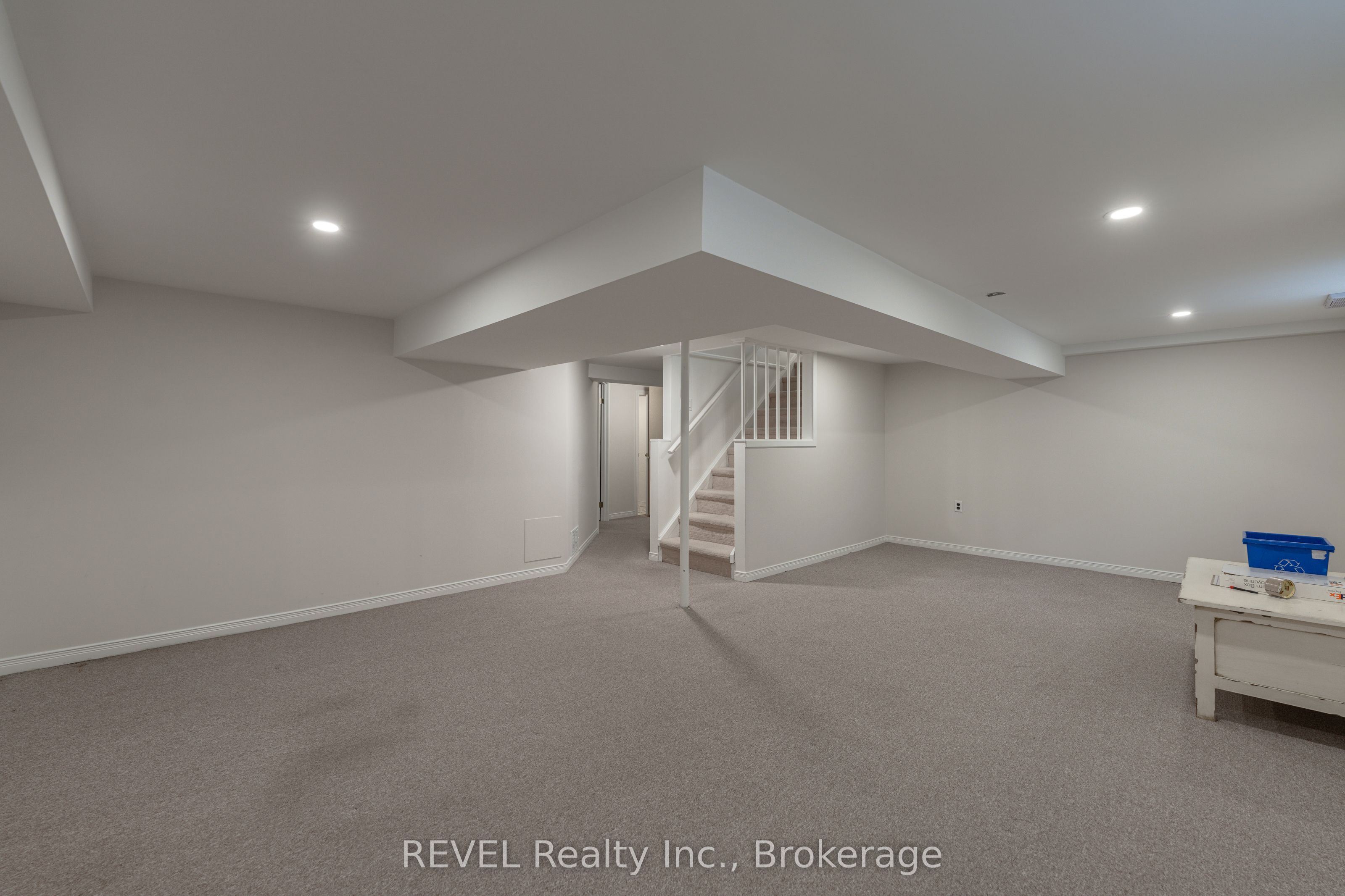 522 Mississagua Street Property Photo 28