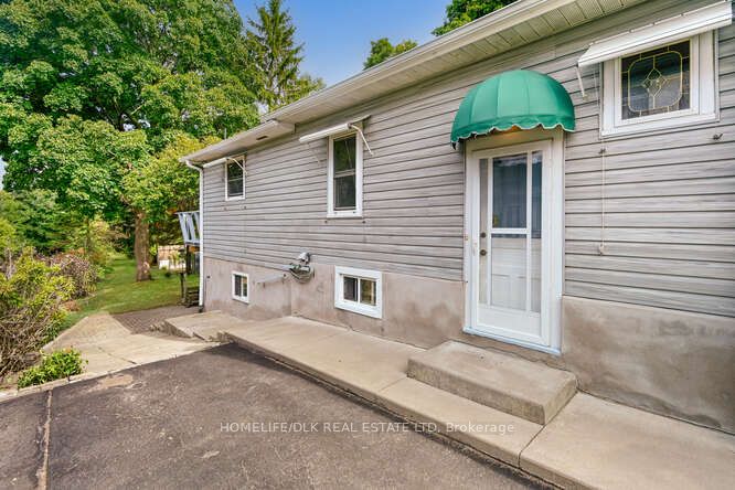 44 Keefer Street Property Photo 22