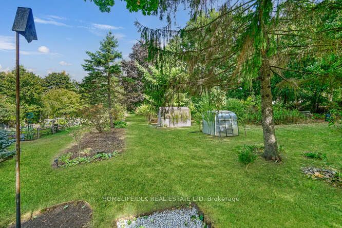 44 Keefer Street Property Photo 27