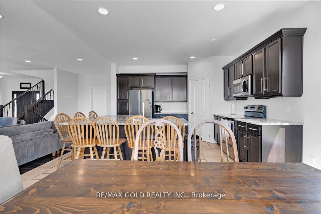 1932 Ocean Boulevard Property Photo 10