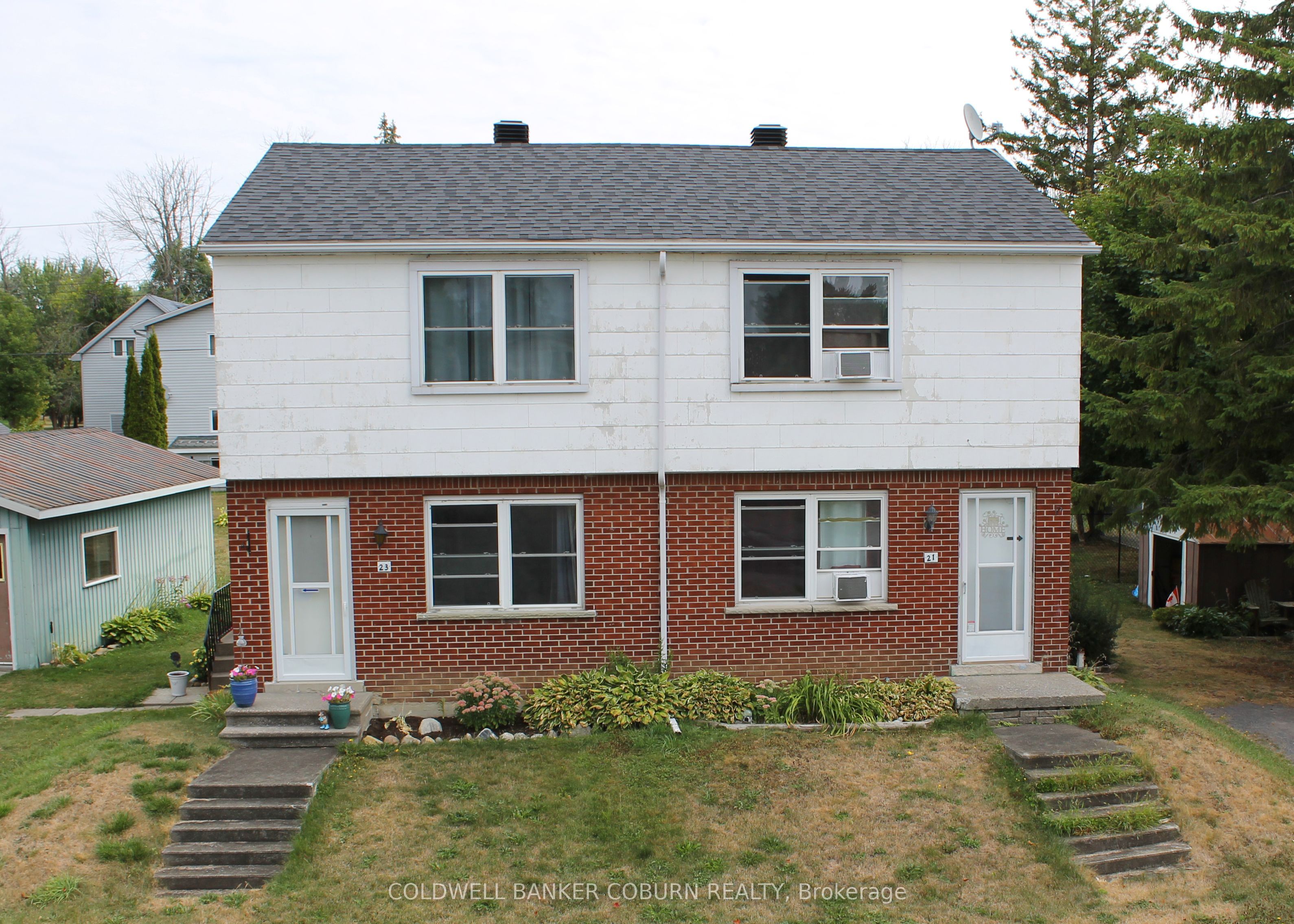 21-23 Casselman Road Property Photo 1