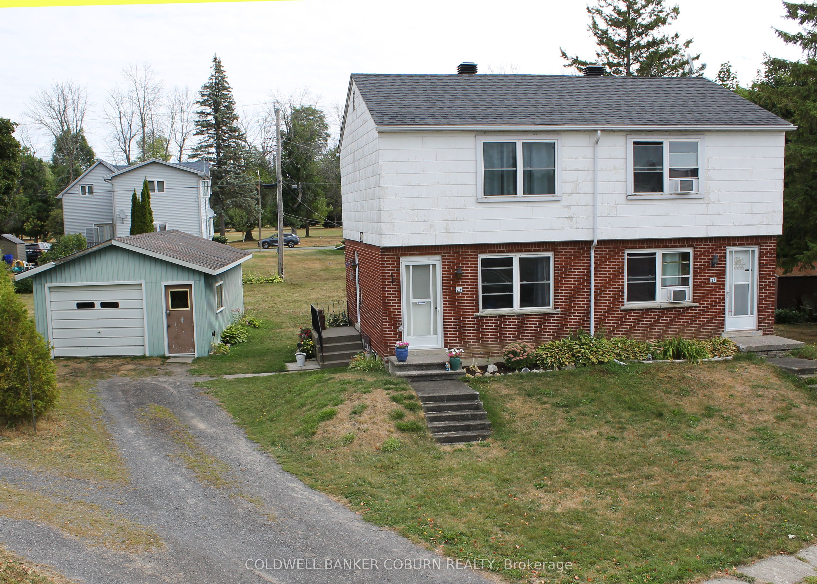 21-23 Casselman Road Property Photo 3