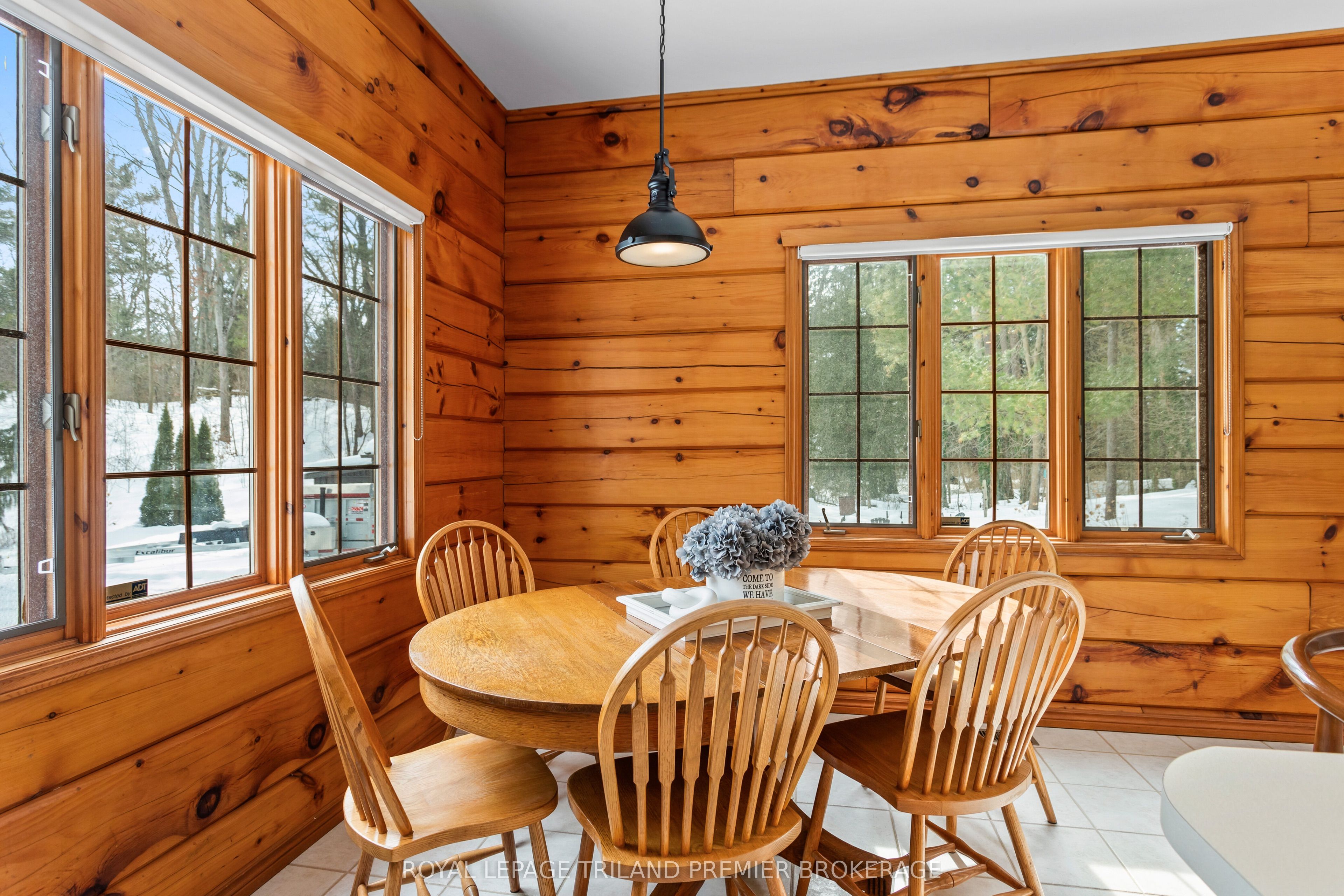 9936 Ontario Street Property Photo 24