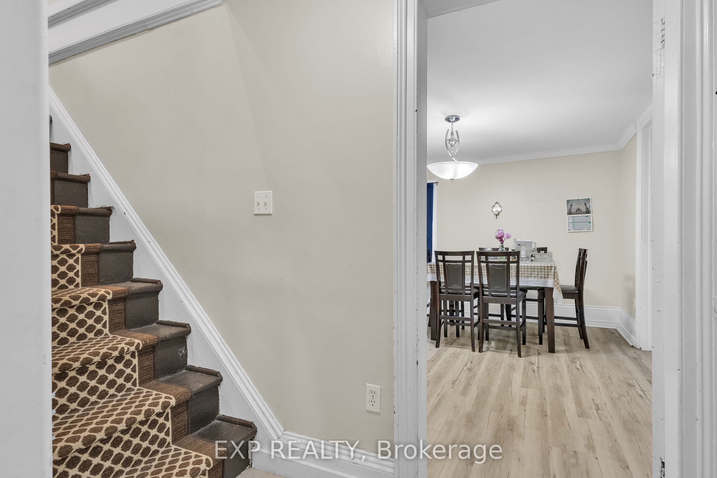 228 Main Street Property Photo 15