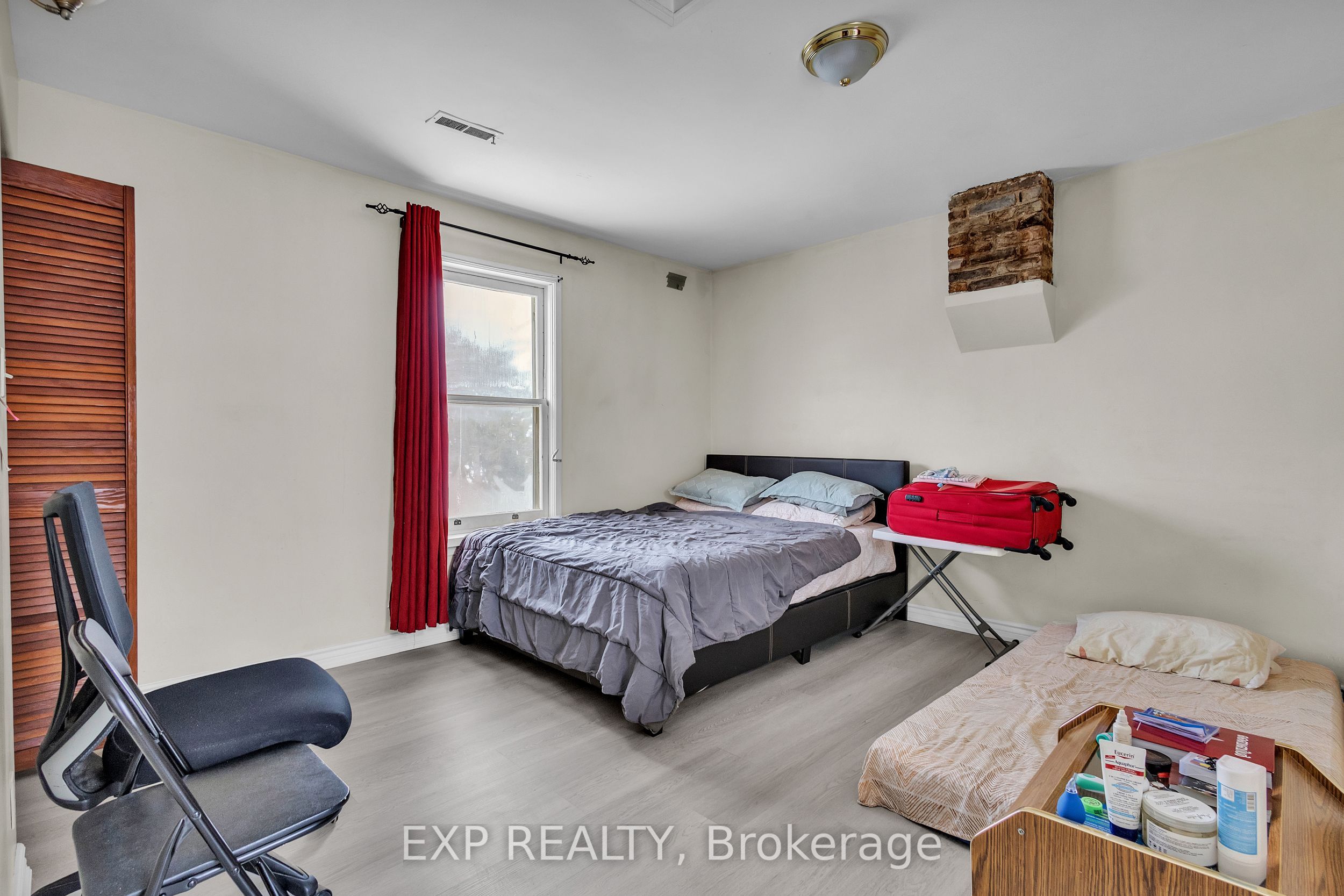 228 Main Street Property Photo 31