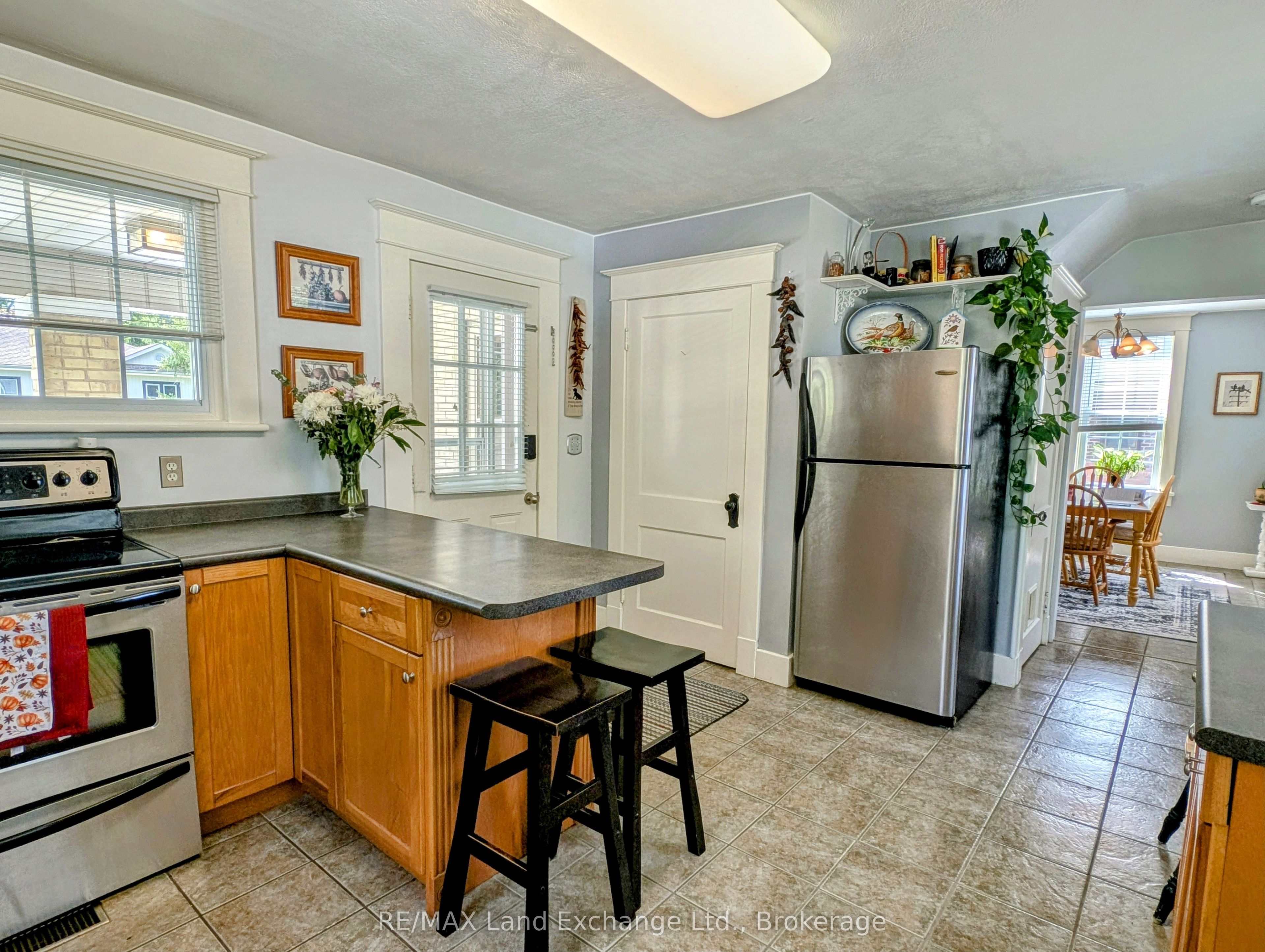4 Archy Street Property Photo 6