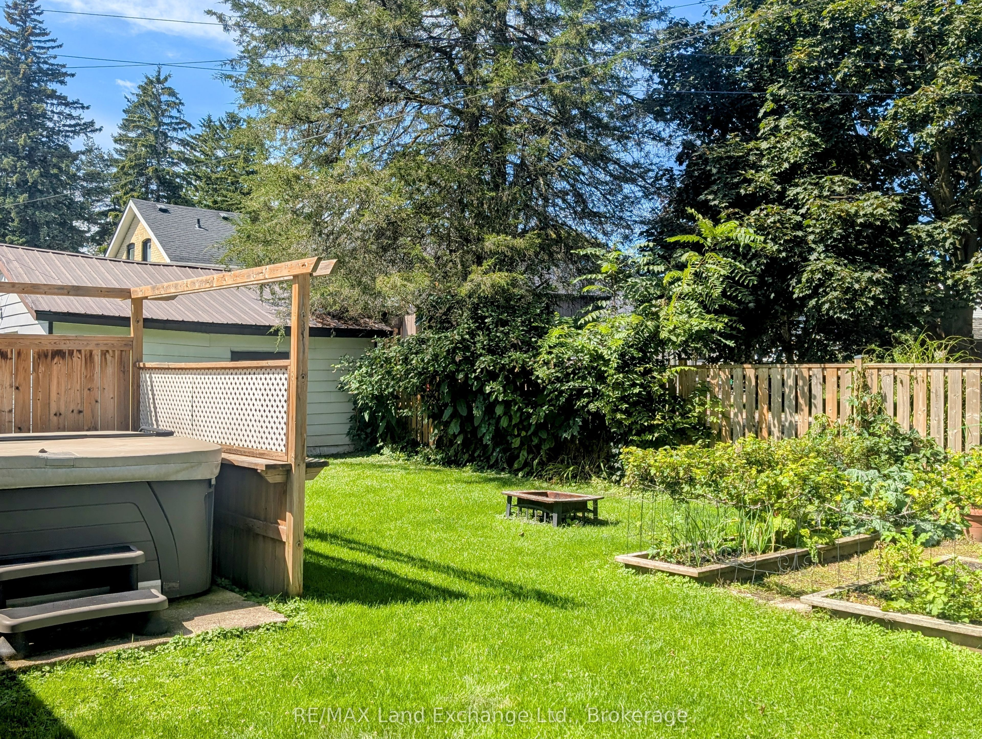 4 Archy Street Property Photo 11