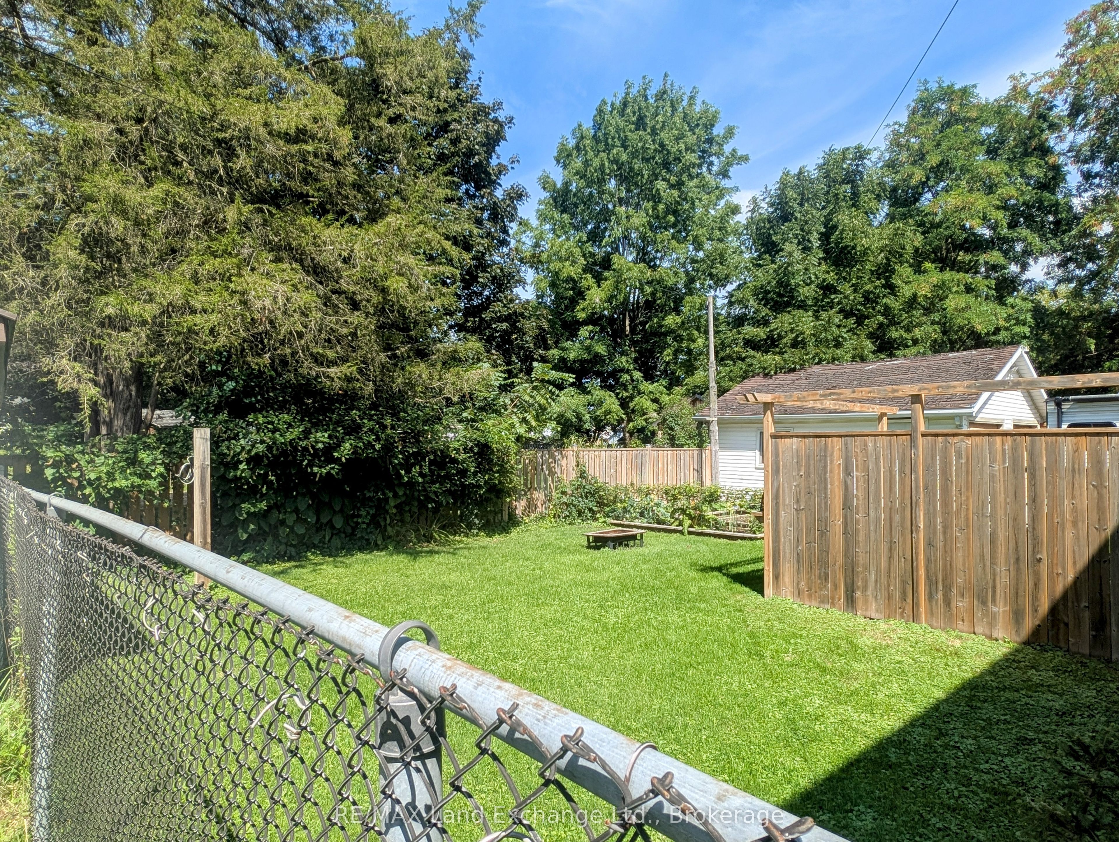 4 Archy Street Property Photo 12