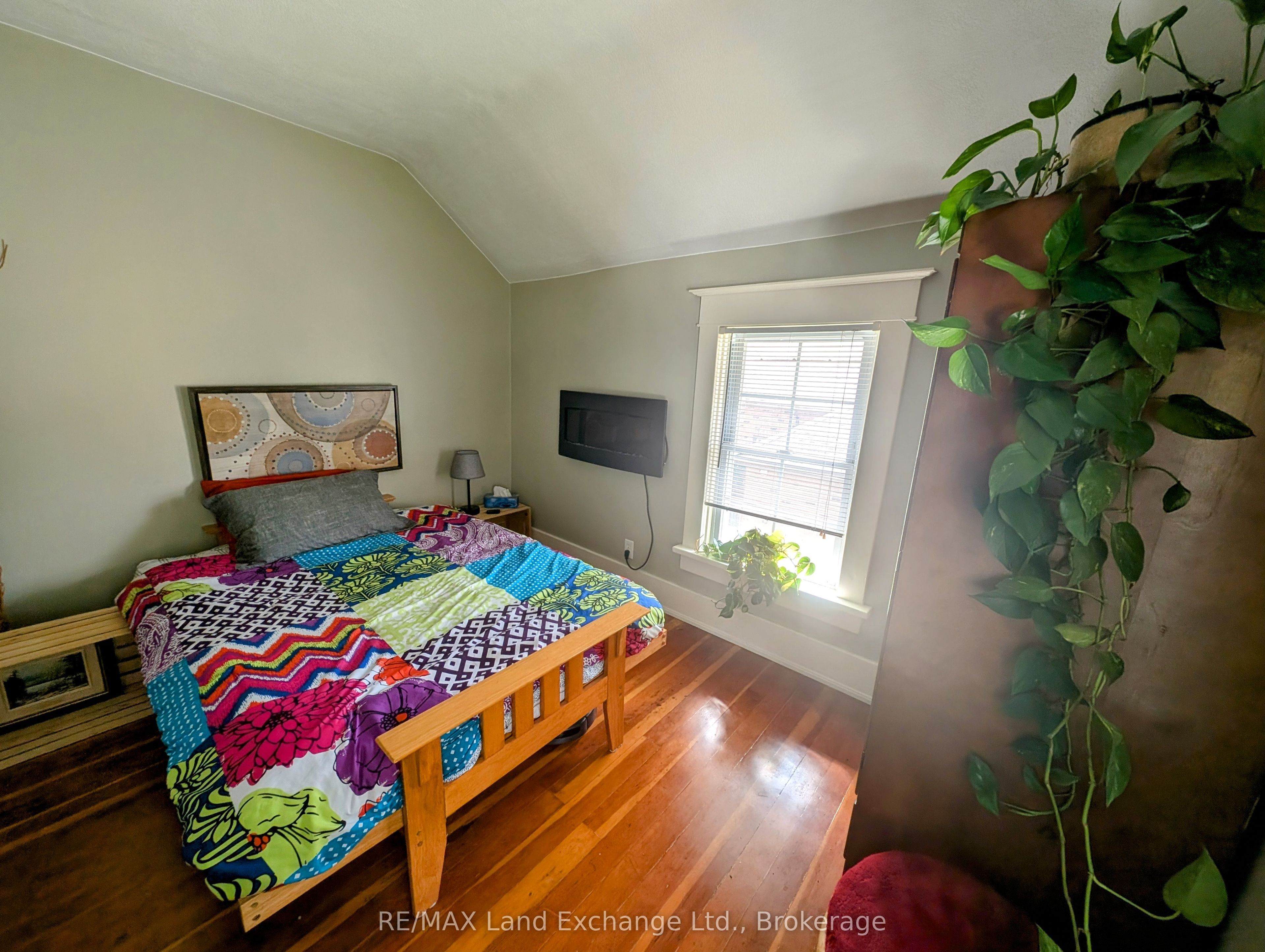 4 Archy Street Property Photo 17