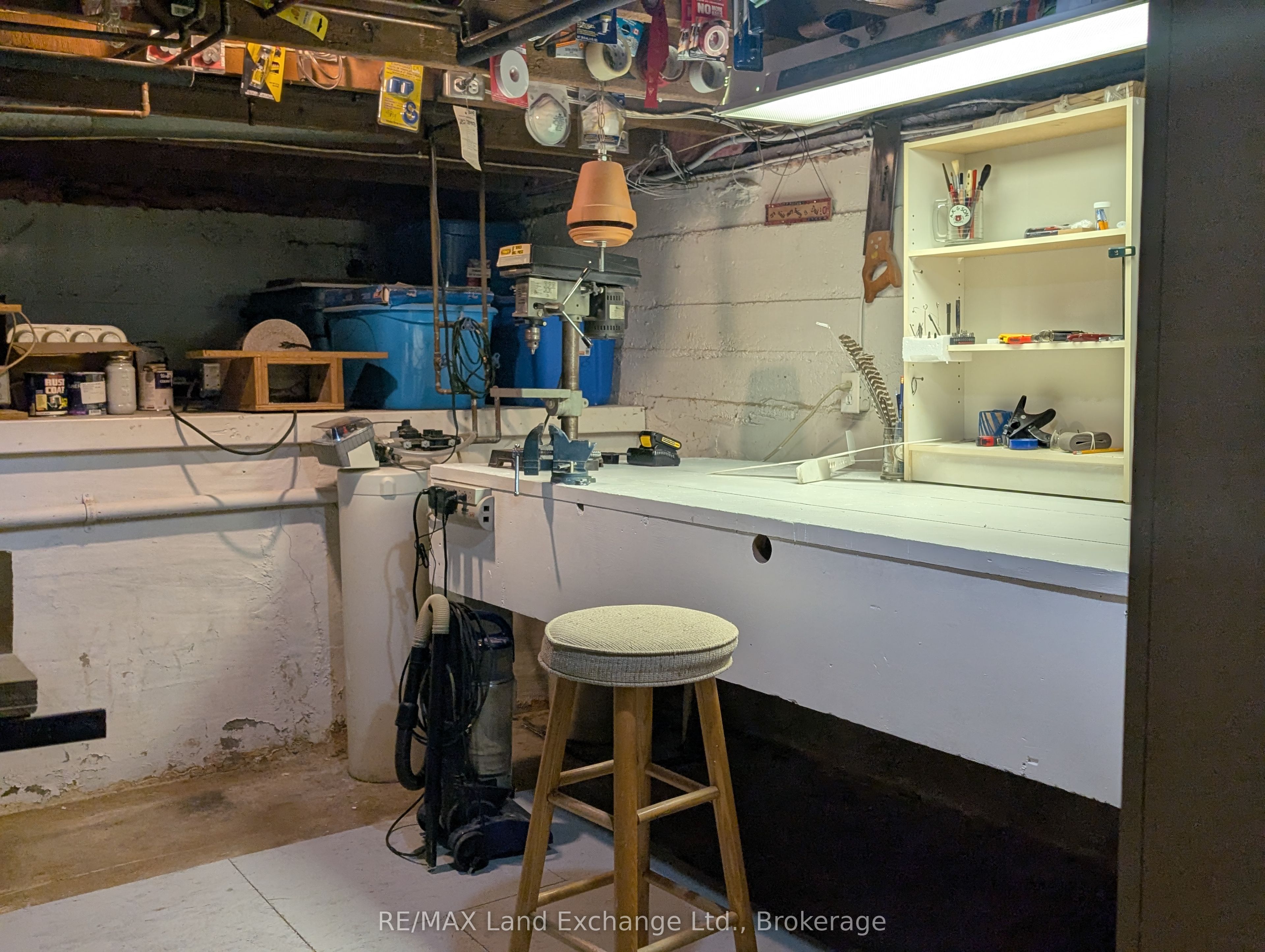 4 Archy Street Property Photo 35