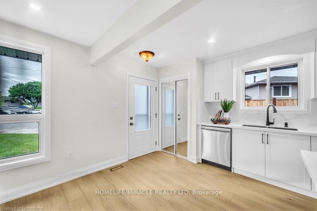 4476 Margueritte Avenue Property Photo 6