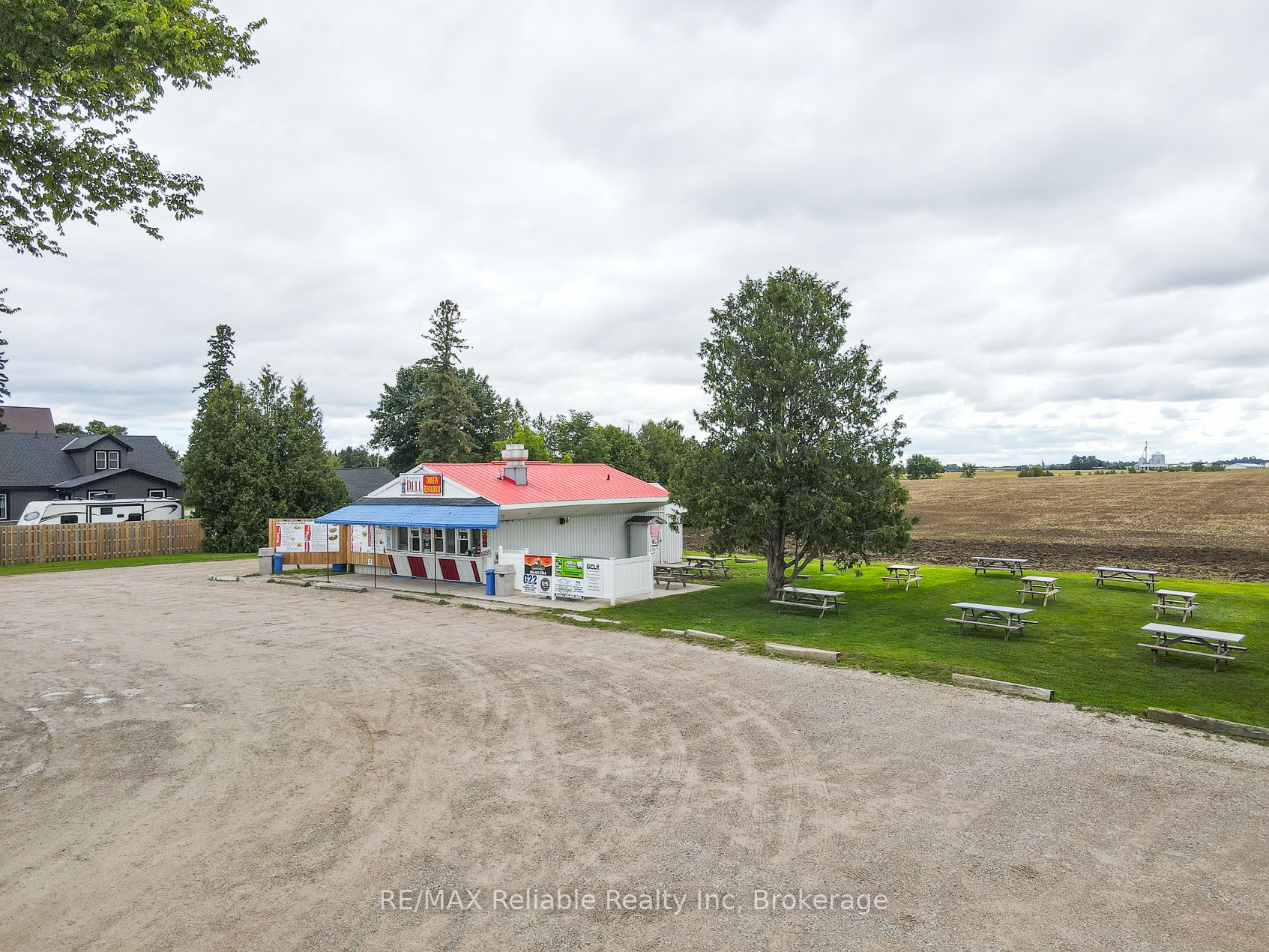 6 Kings Hwy 4 Property Photo 15