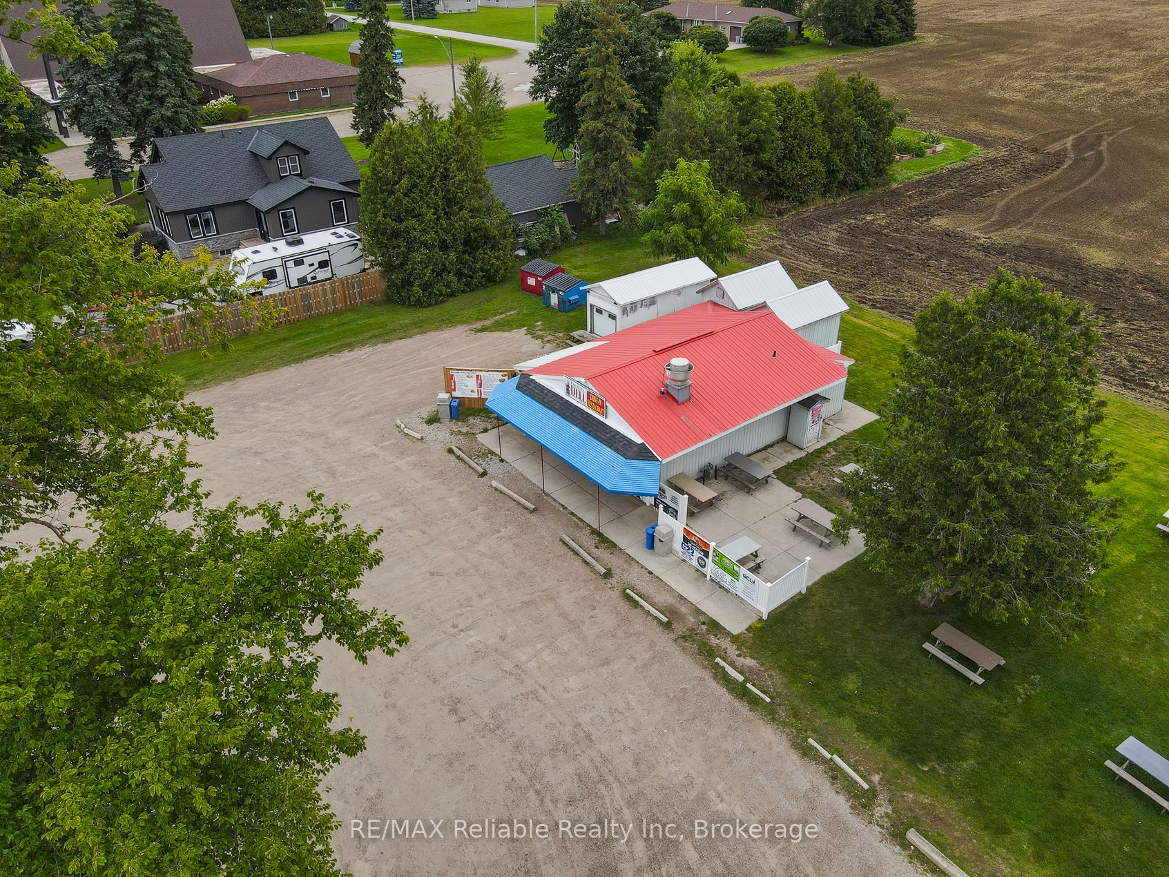 6 Kings Hwy 4 Property Photo 20