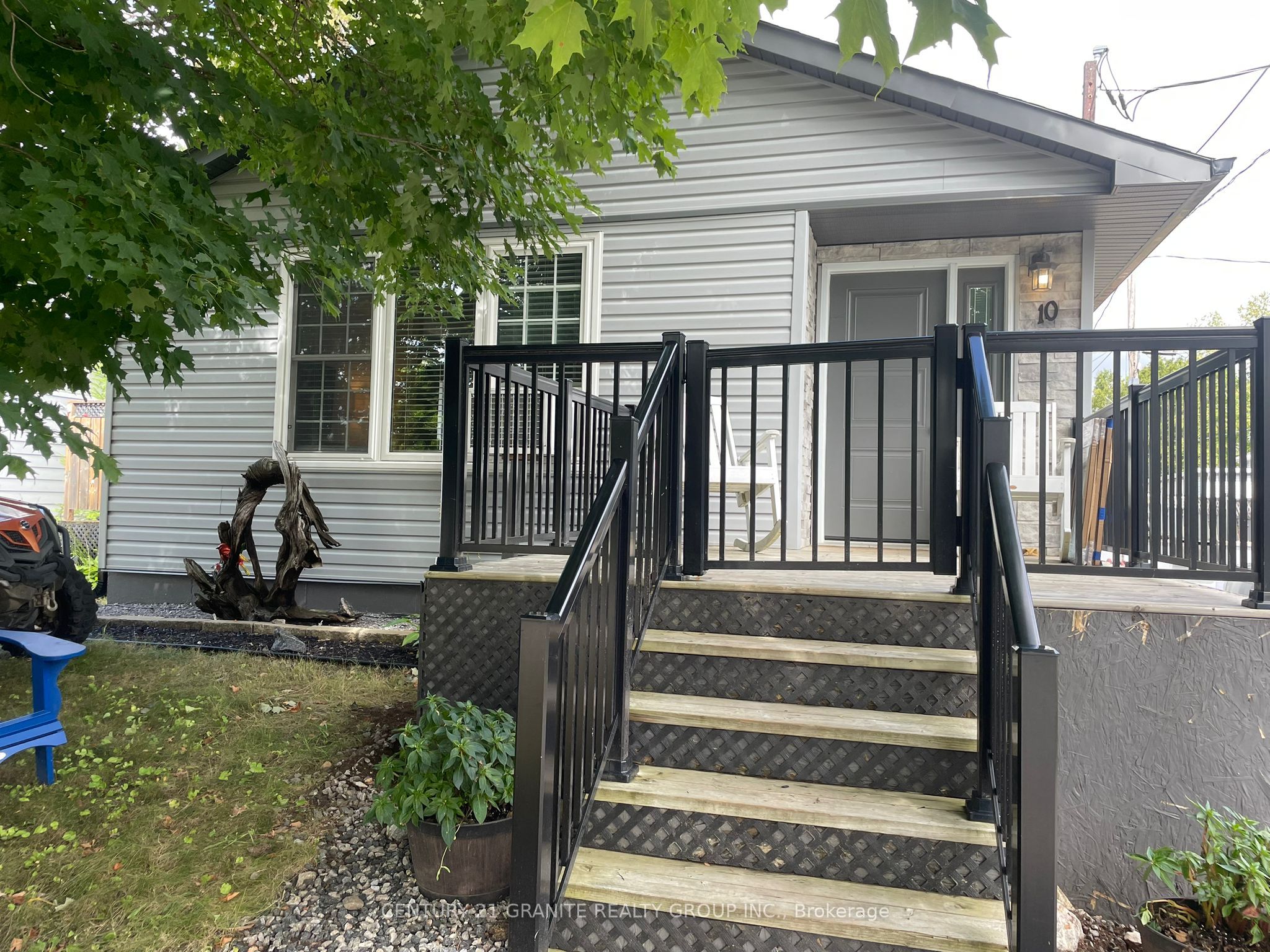 10 Magnolia Street Property Photo 2