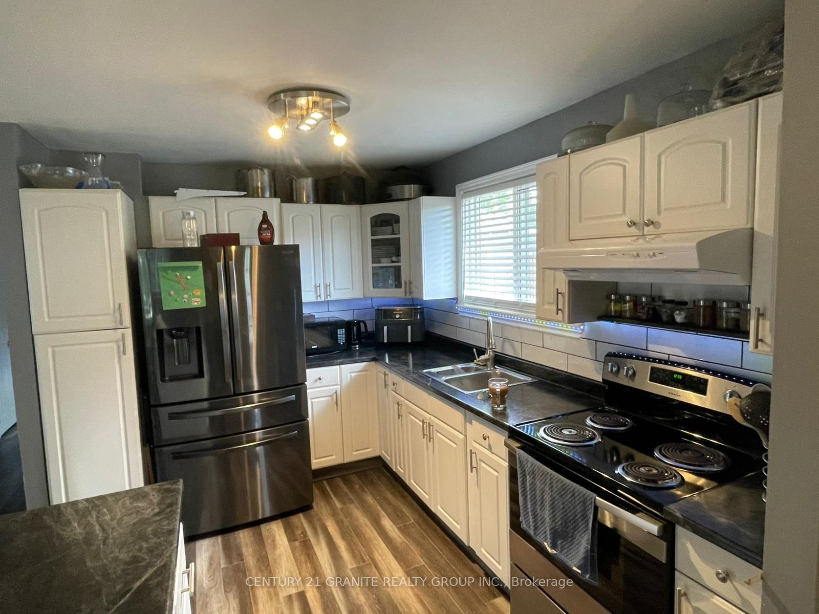 10 Magnolia Street Property Photo 11