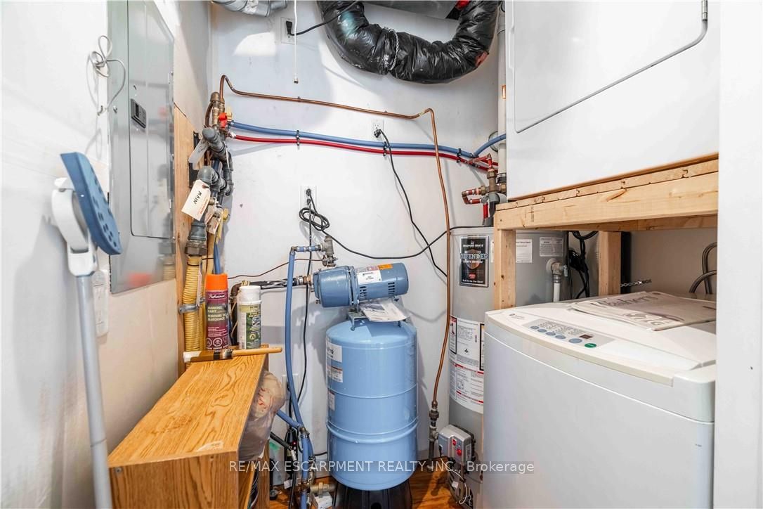 2399 Lakeshore Road Property Photo 27