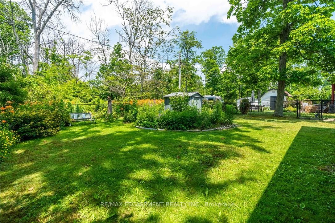 2399 Lakeshore Road Property Photo 36