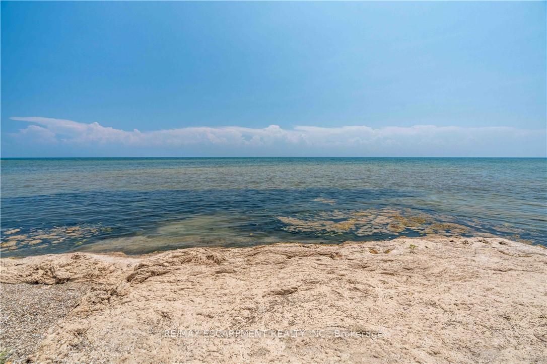 2399 Lakeshore Road Property Photo 43