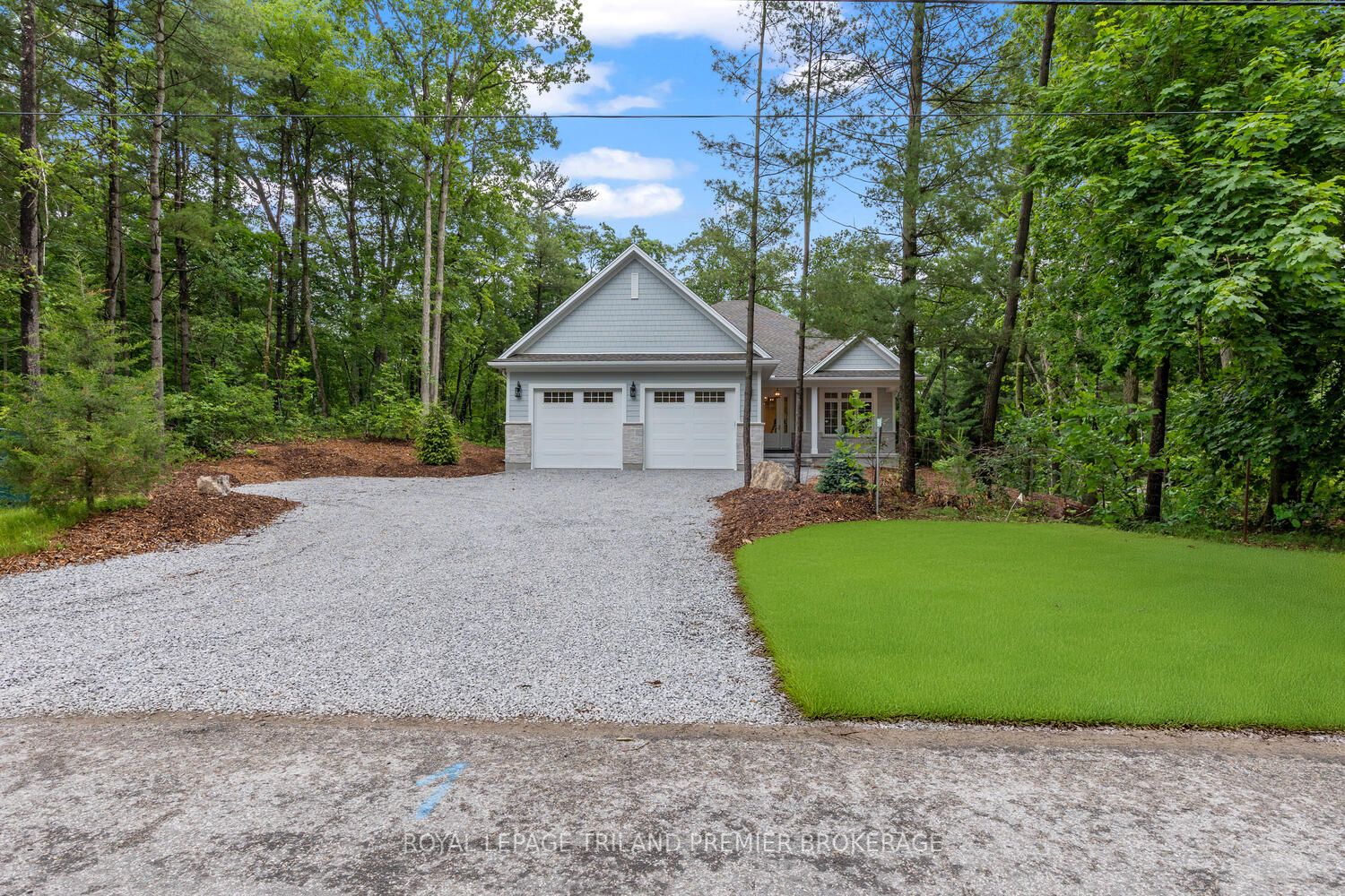 9940 Ontario Street Property Photo 1