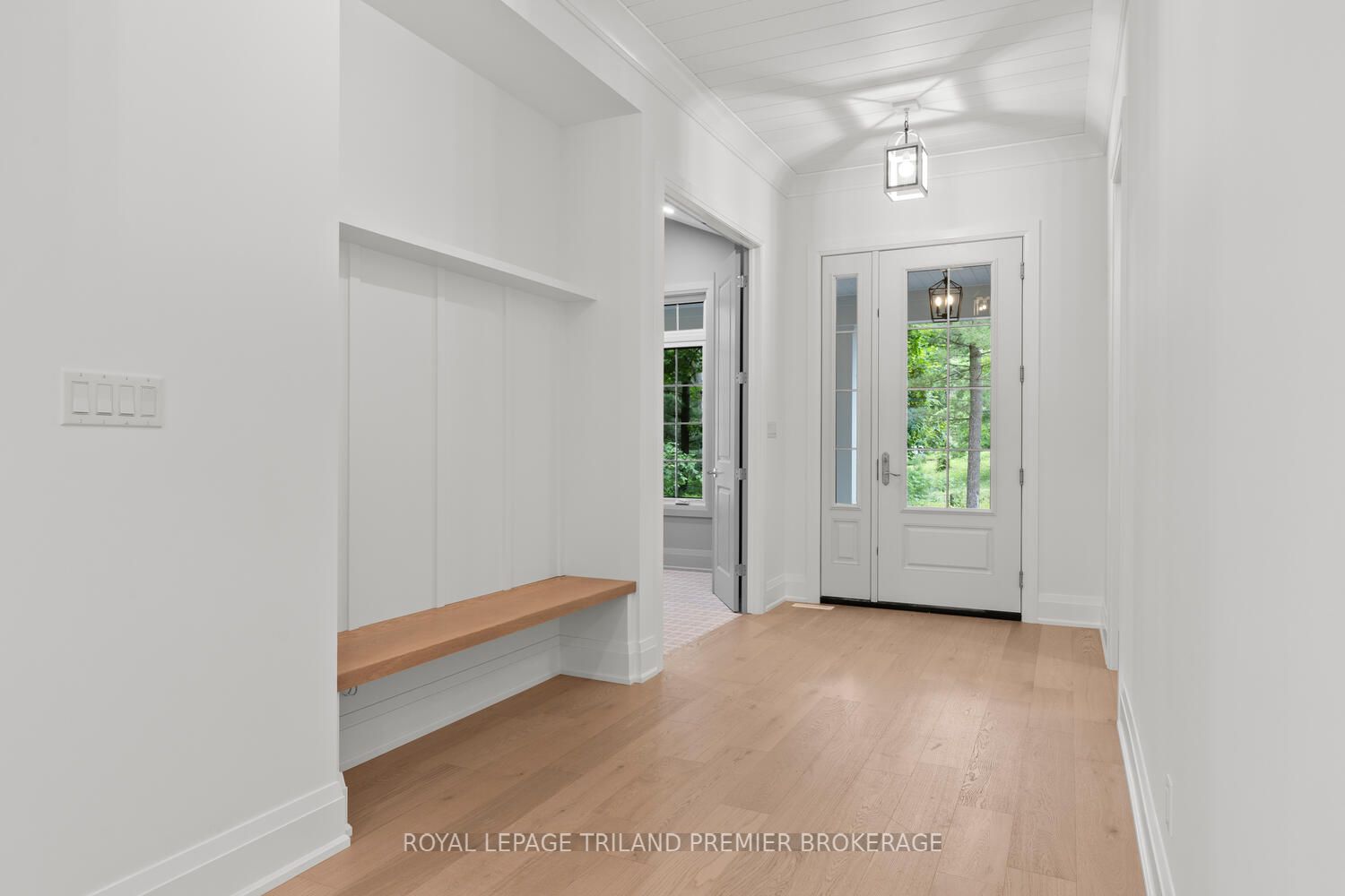 9940 Ontario Street Property Photo 4