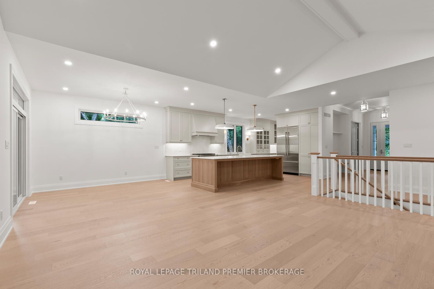 9940 Ontario Street Property Photo 9